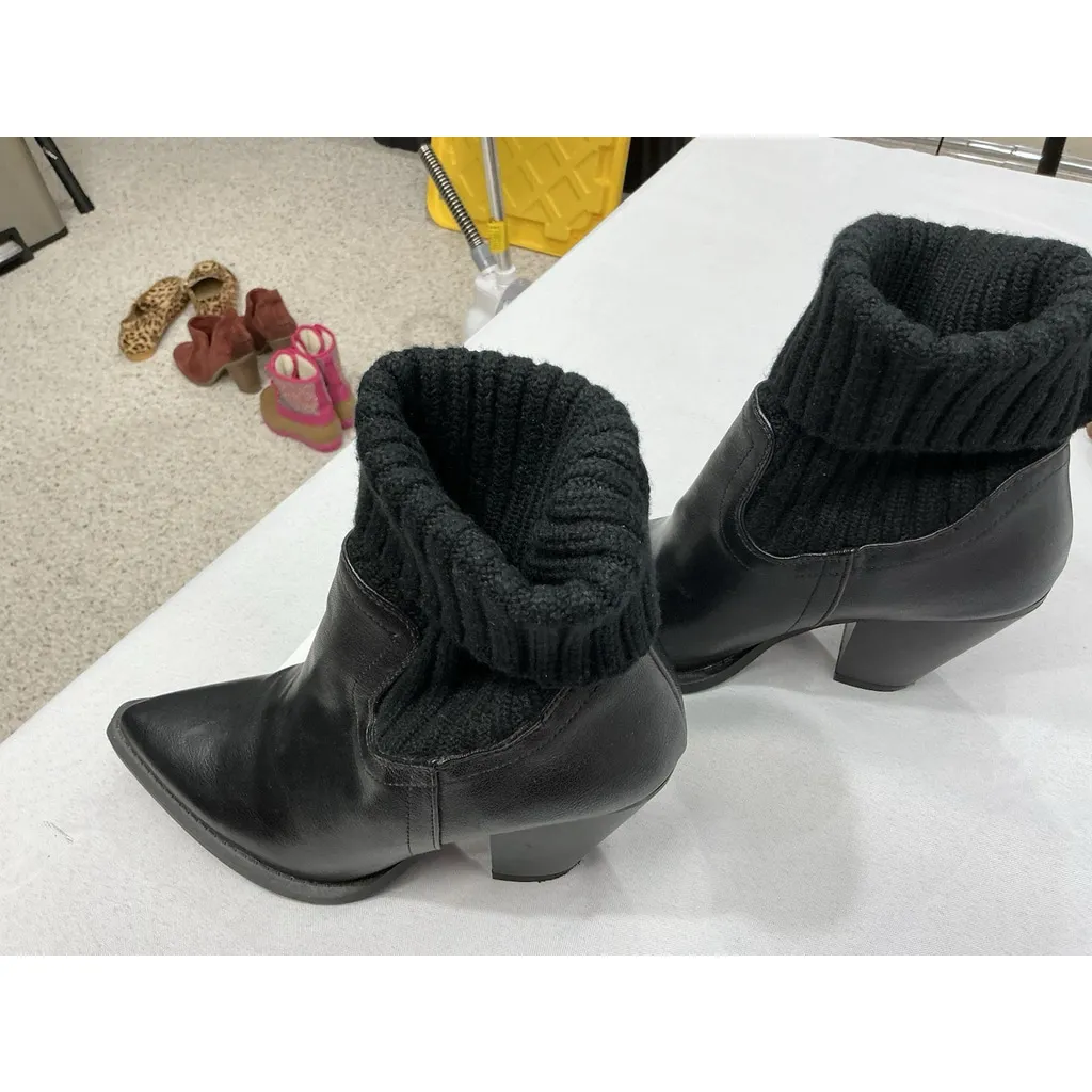 Womans Just Fab Pullon Western Style Ankle Boots 7 Black Pointed Toe Heel Cuff - Image 3