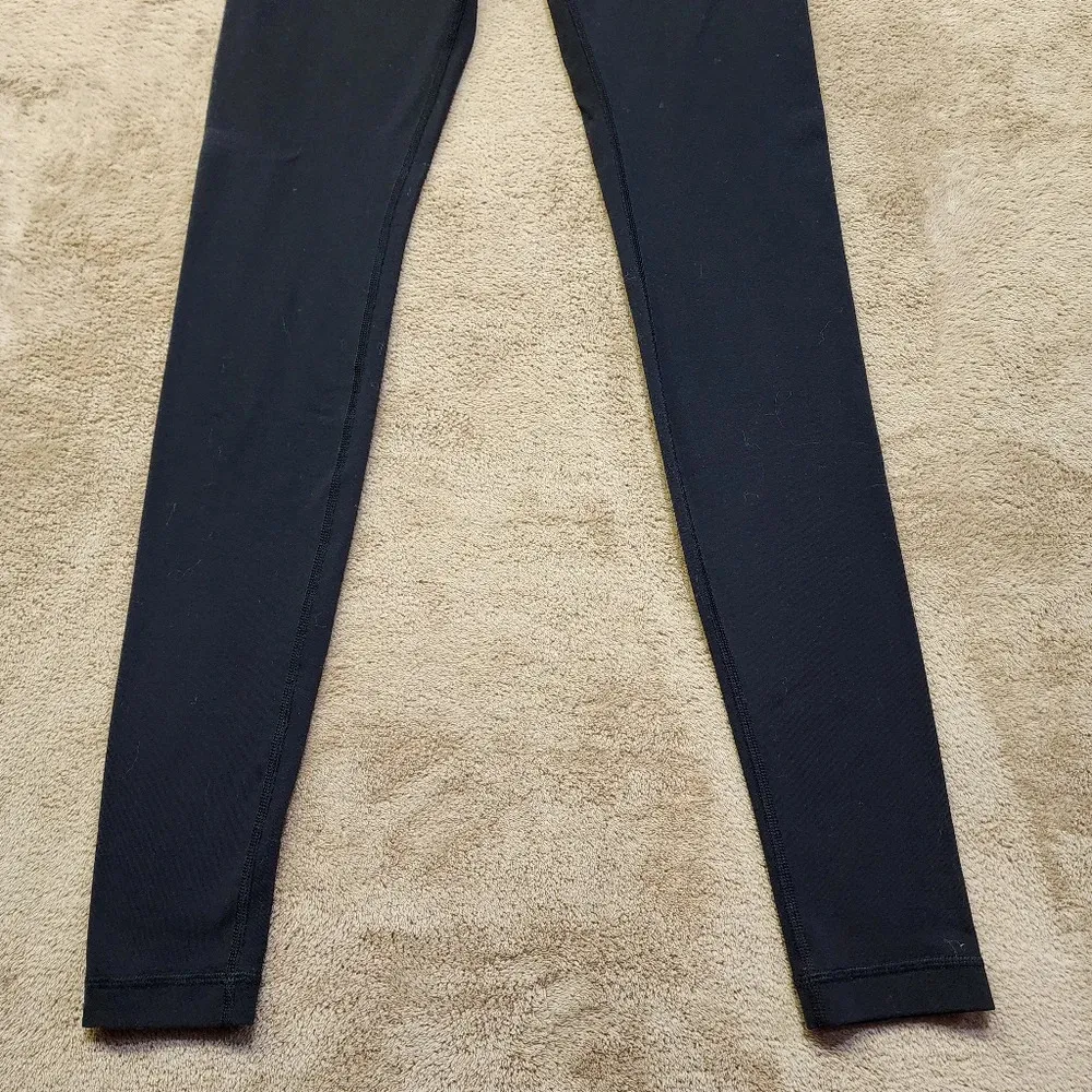 Lululemon Women's Black Full Length Legging Size 4 - Image 3