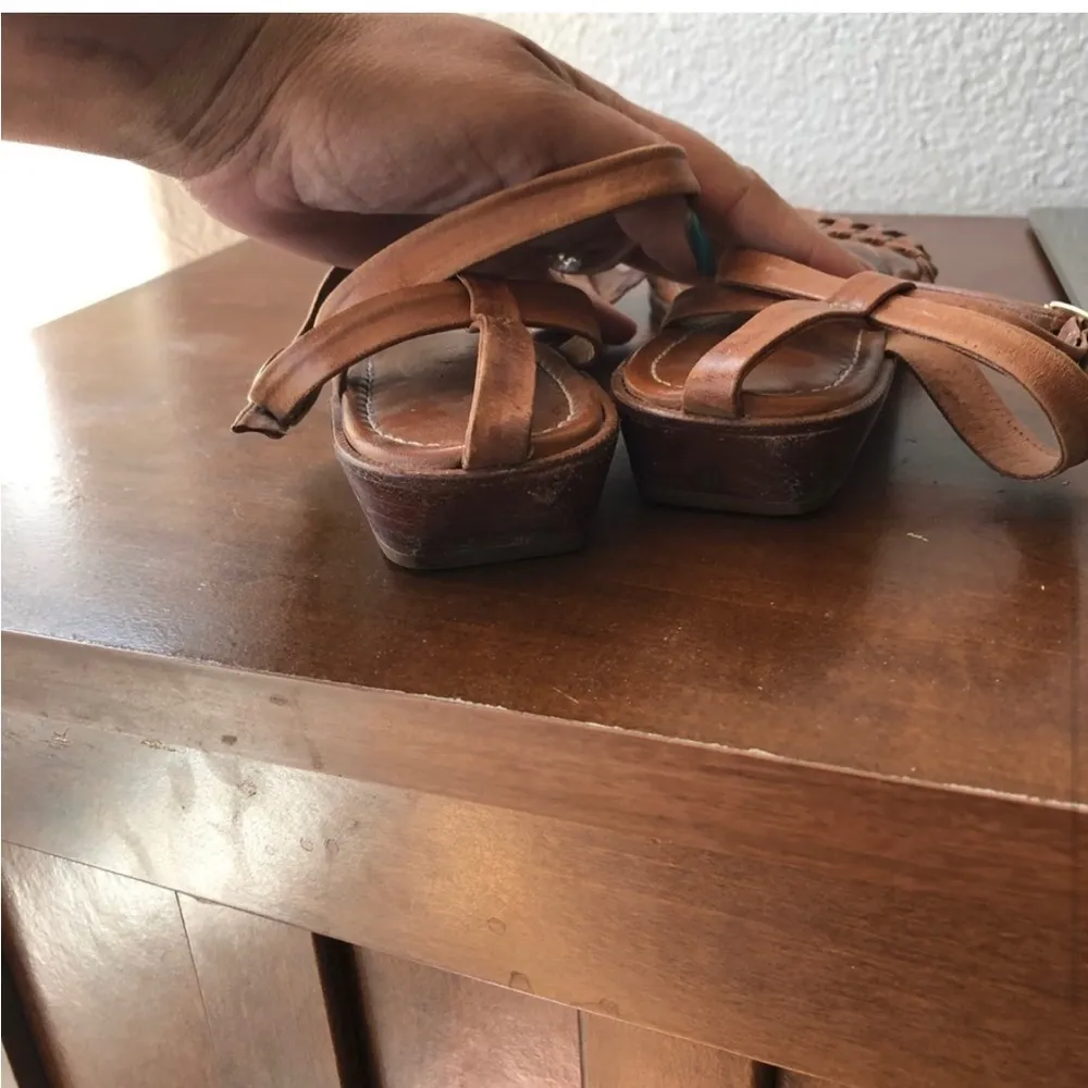 Vintage leather Bass ankle mini wedge narrow fit sandals summer casual vacation Brown Size 7 - Image 6