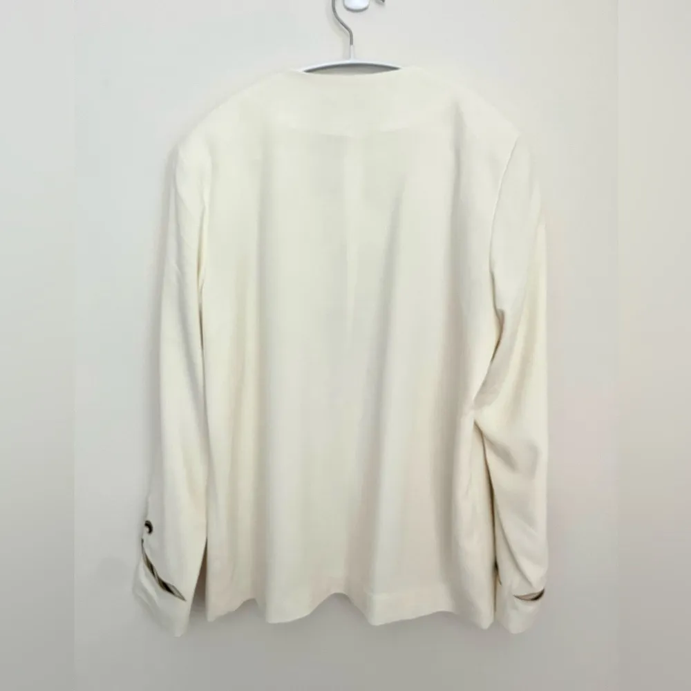 NWT Bob Mackie Wearable Art Ivory Jacket with Gold & Black Fleur de Lis - Size S - Image 2