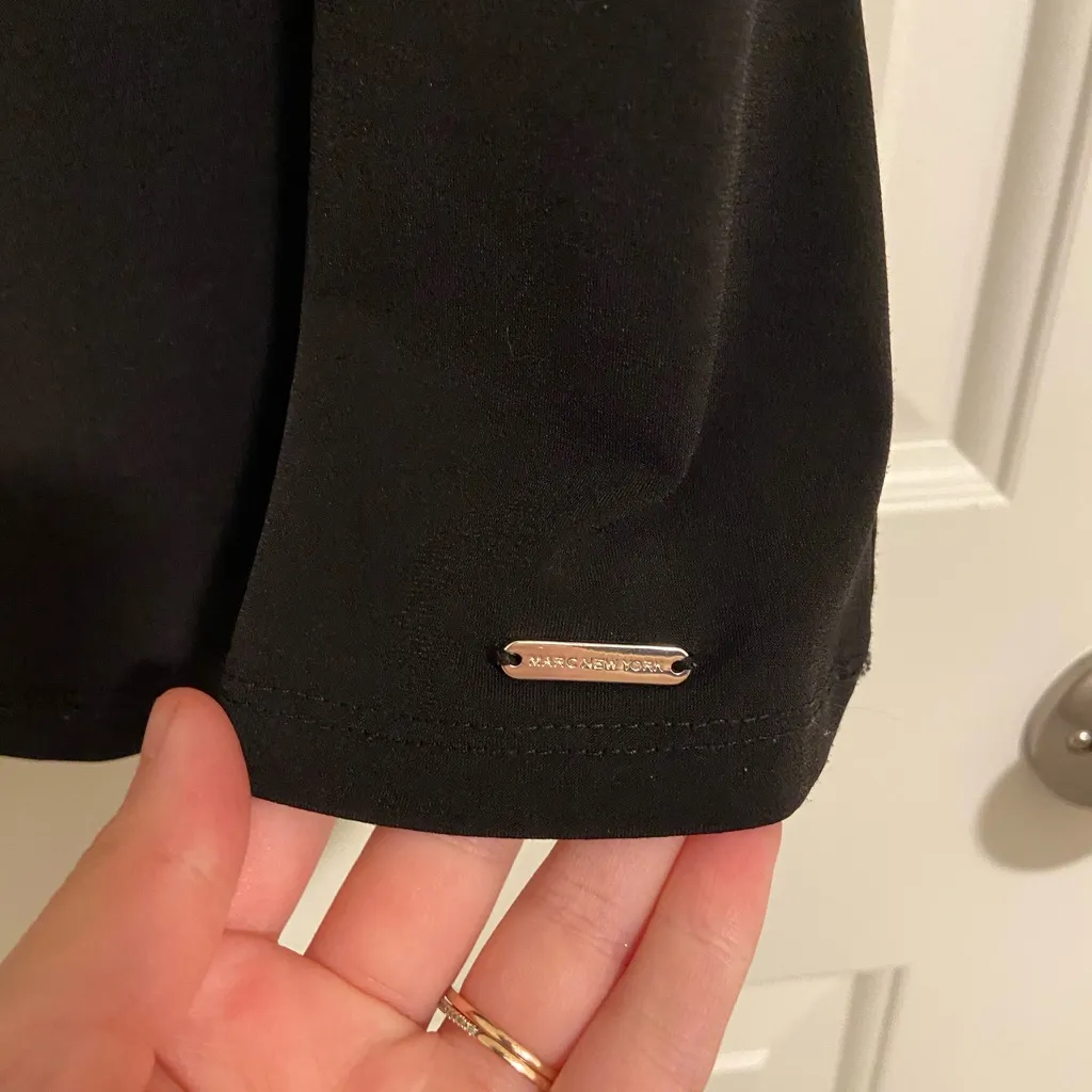 EUC Marc New York Andrew Marc women’s solid black silver‎ chain blouse medium - Image 5