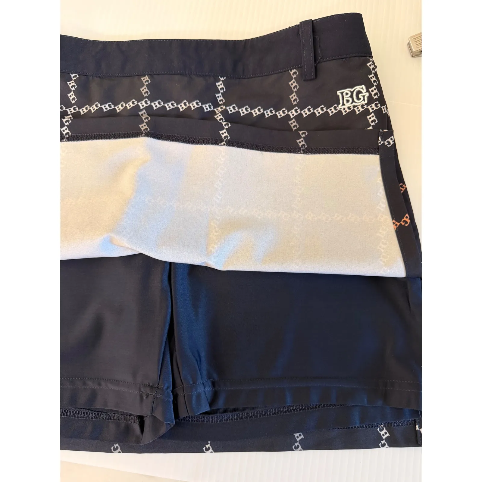 BLKTEE GOLF Women's Navy Plaid BG Logo Skort Skirt Size M Blue Size M - Image 7