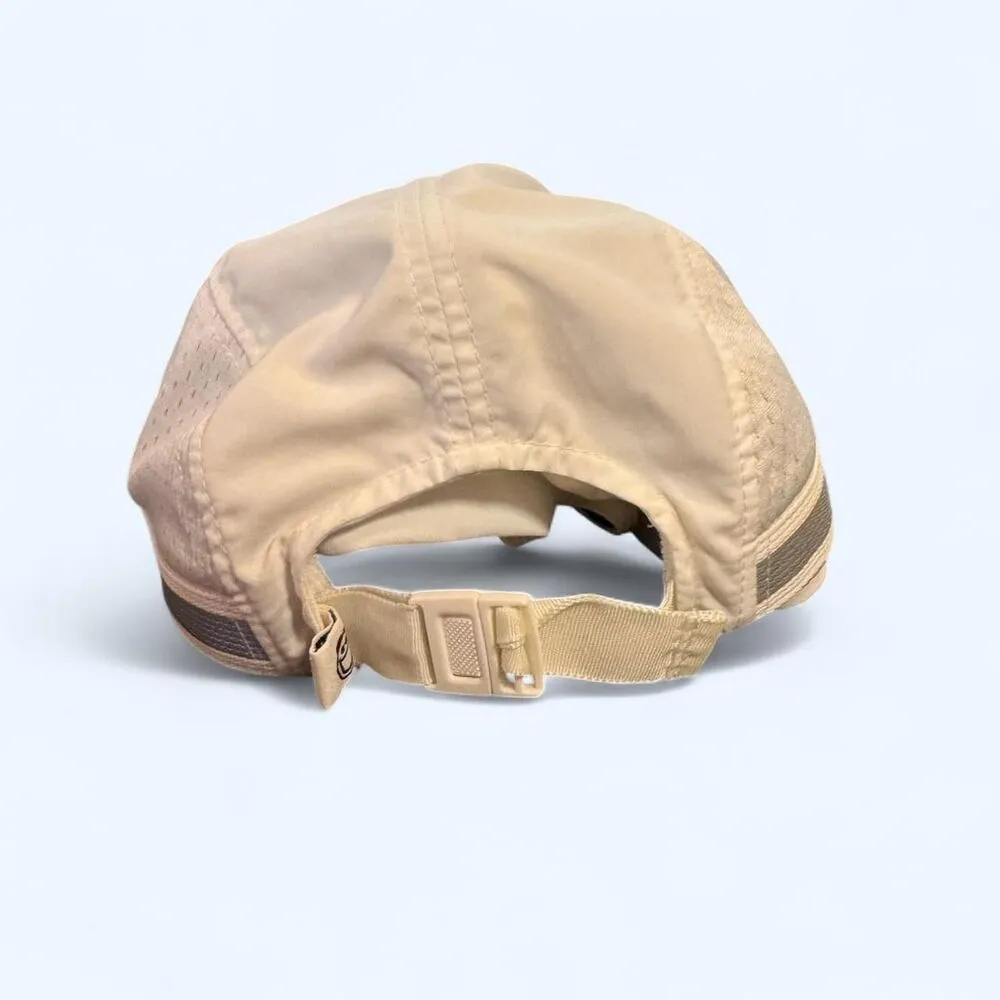 Life is Good white adjustable reflective running/cycling hat with Velcro pocket - Image 5