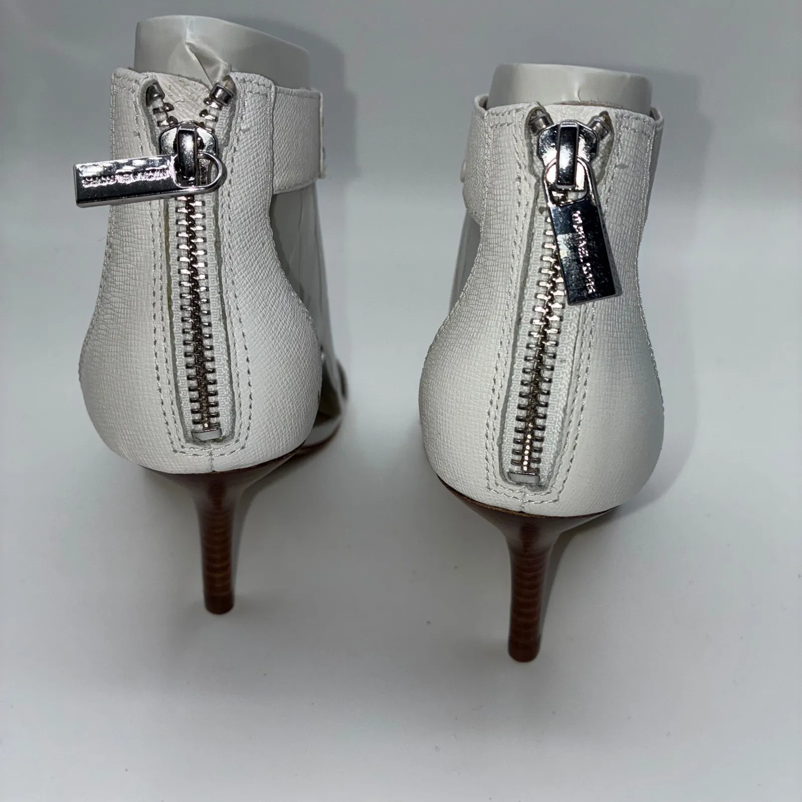 Michael Kors Womens 6M White Leather Open Toe Stiletto Zip Heels Career Party - Image 7