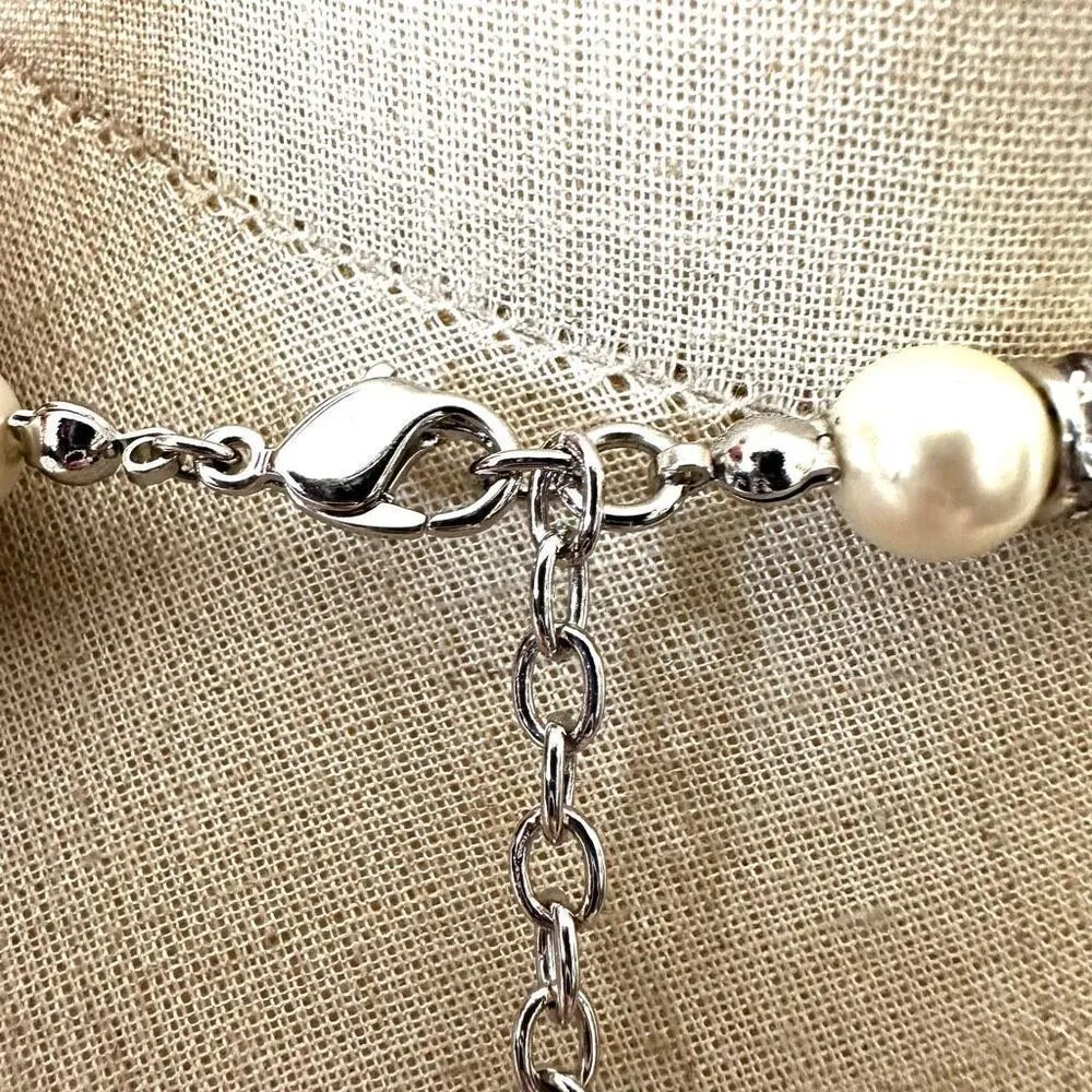 Faux pearl rhinestone choker necklace - Image 3