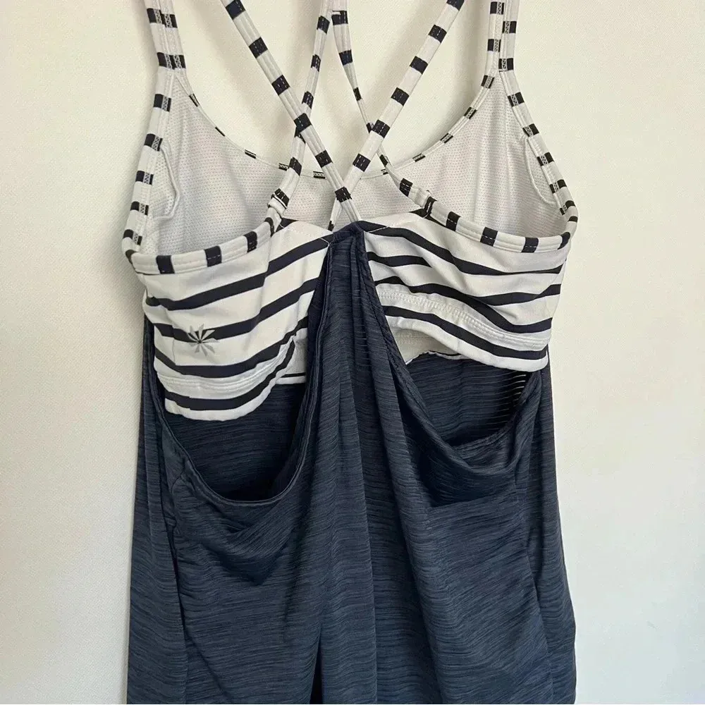 Athleta Hyper Stripe Energize Tank Navy Blue and White Size Medium - Image 3