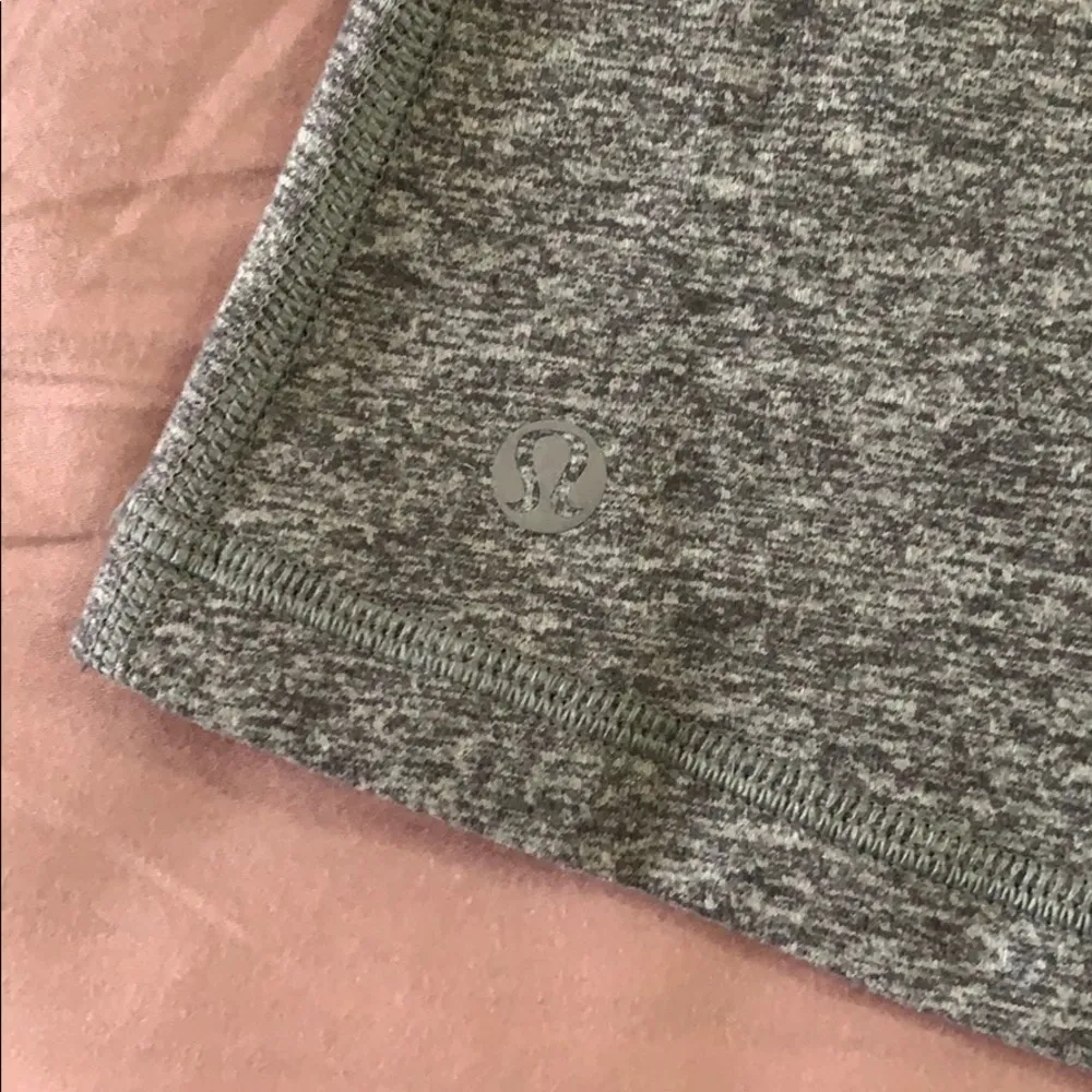 EUC Lululemon bra tank - Image 3