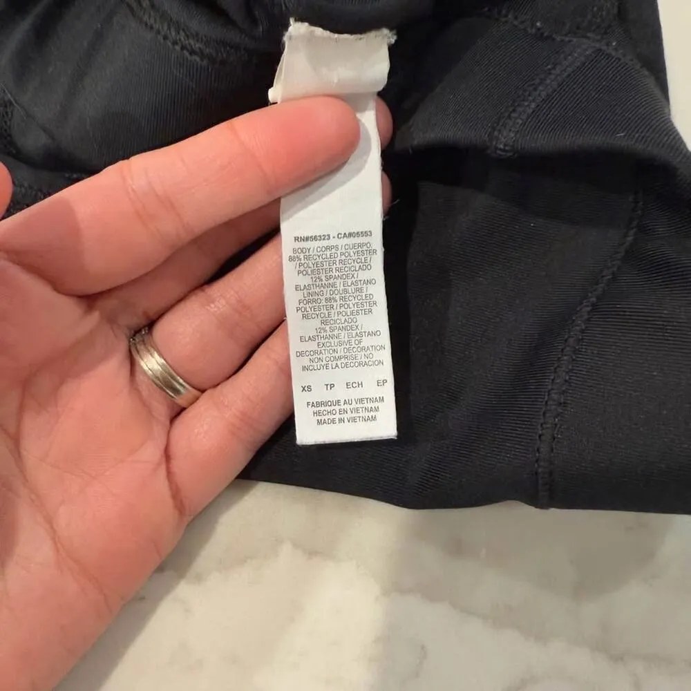 Nike Dri Fit Racerback Sports Bra Women’s Size XS Black Swoosh Logo Activewear - Image 5