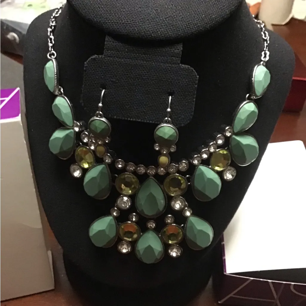 Lia Sophia "Melodious" Statement Necklace & Matching Earrings Retired NEW - Image 6