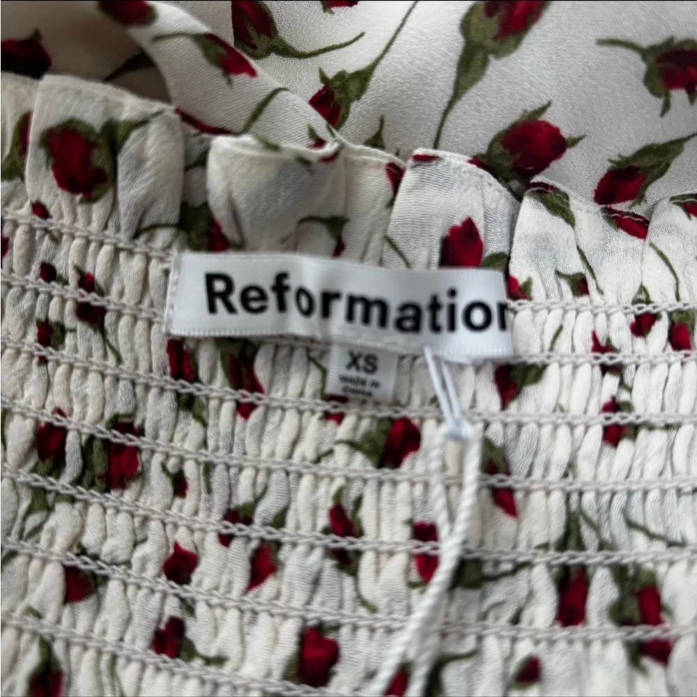 REFORMATION Marion Seabreeze Tie Strap
Mini Dress Size XS Rose Print - Image 6