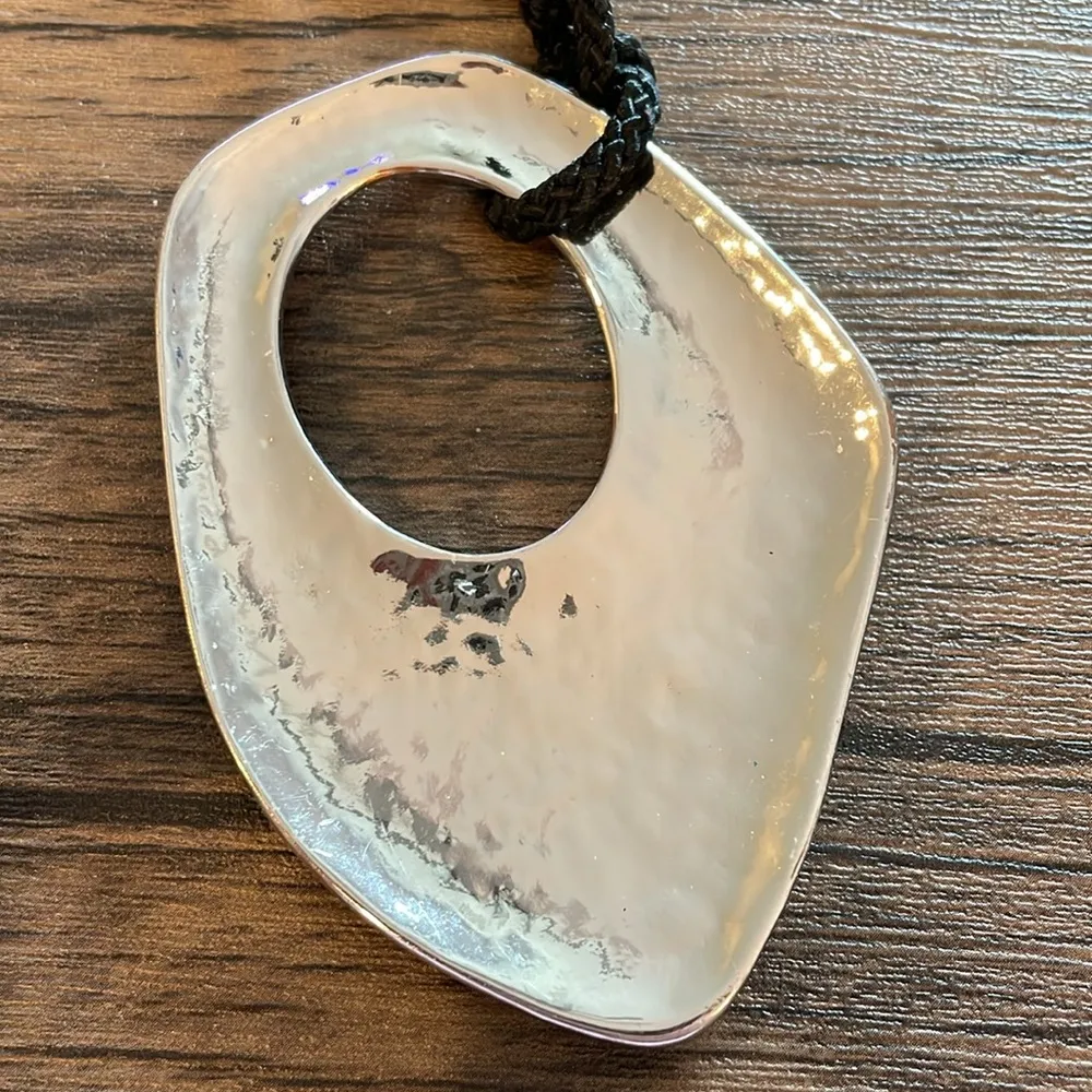 Animal Print Necklace and Bracelet Matching Set Green - Image 5