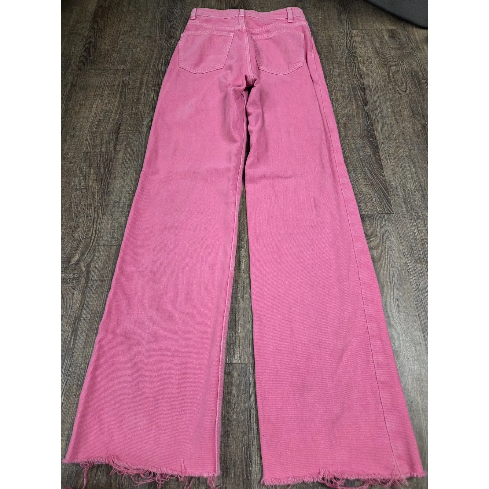 Zara Women’s Pink Jeans High Rise Wide Leg Raw Hem Size 4 - Image 5