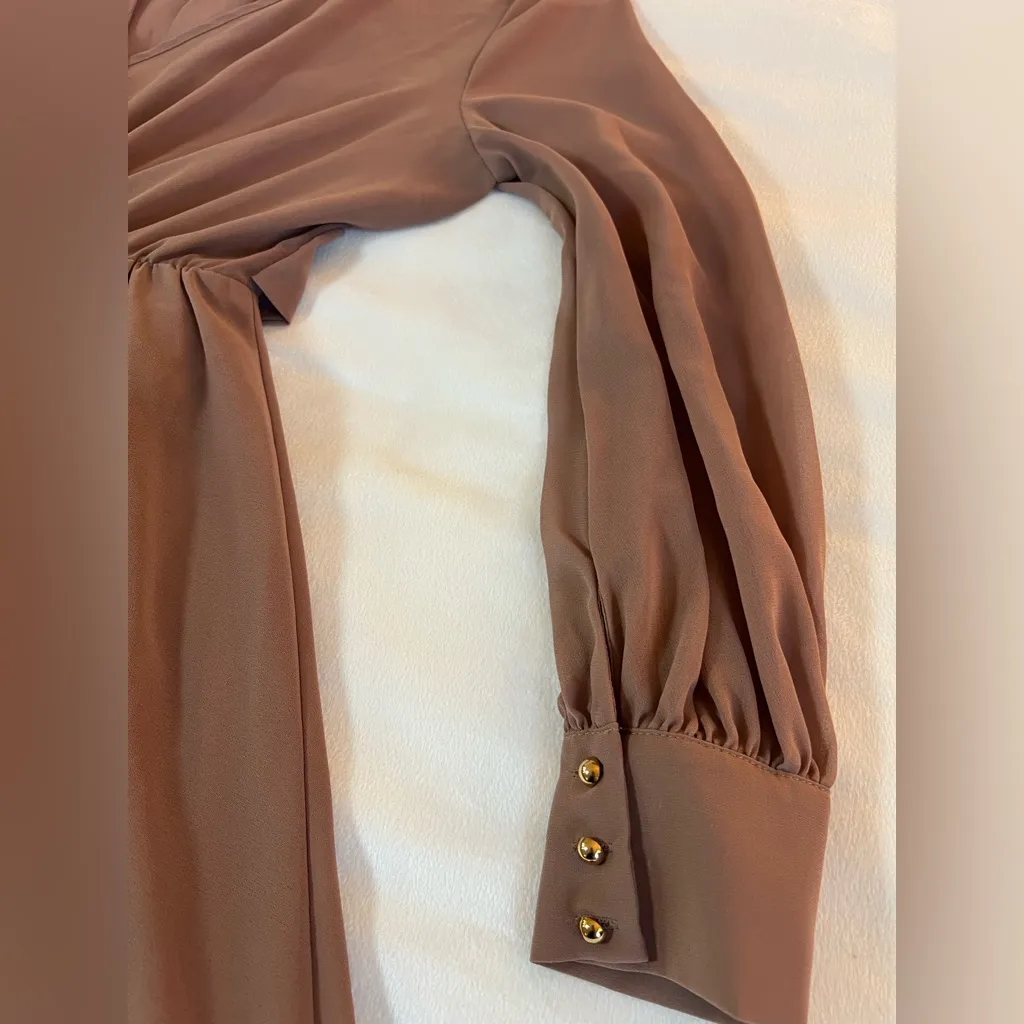 Naked Wardrobe Beige‎ Jumper Mesh
Sleeves Belted Waist Size Medium - Image 8