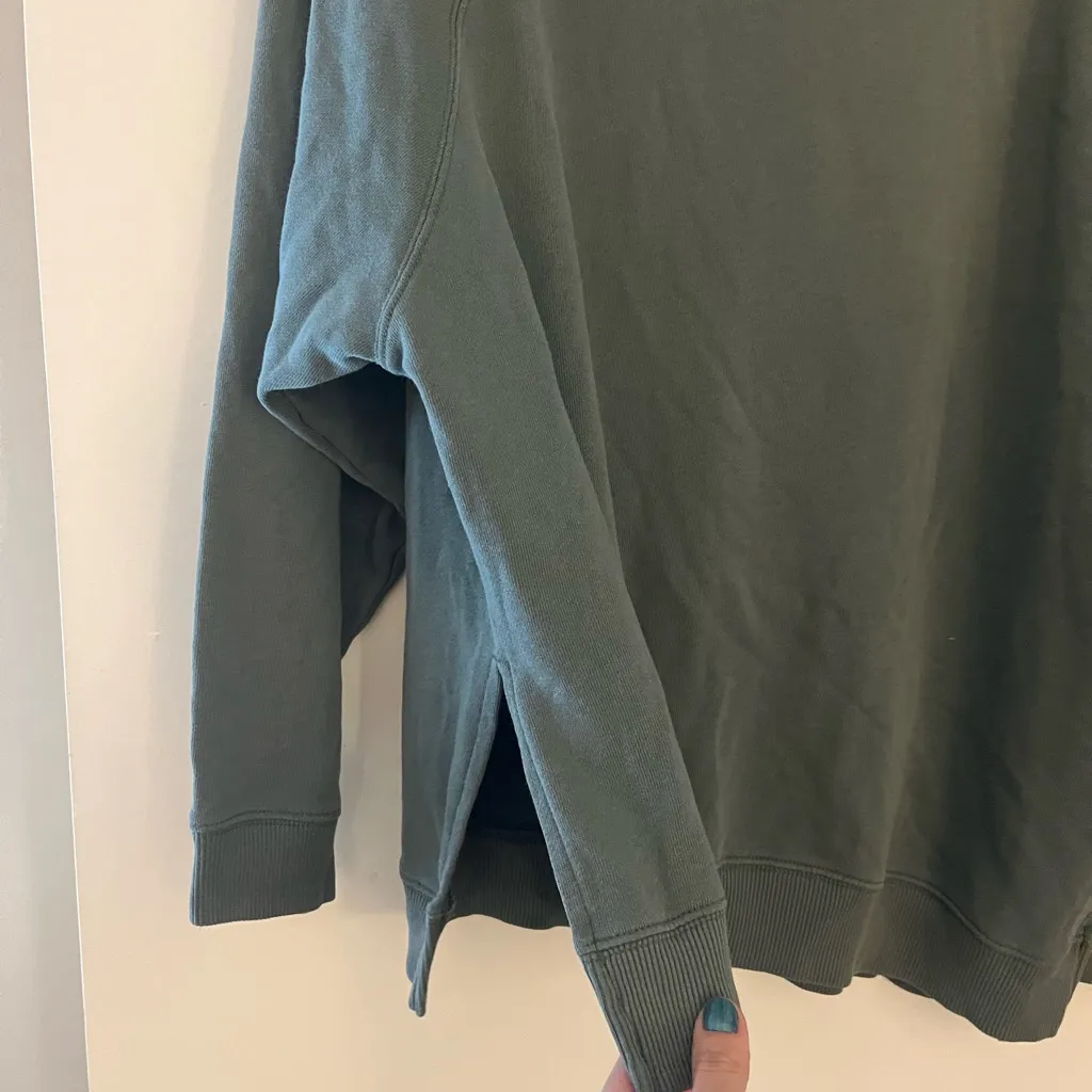 American eagle oversized sweatshirt - Image 2