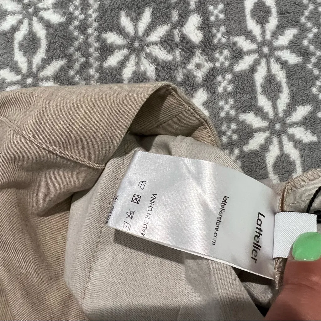 New Lattelier High Waisted Flare Leg Pants With Side Ankle Slit‎ Center Seam XL - Image 4