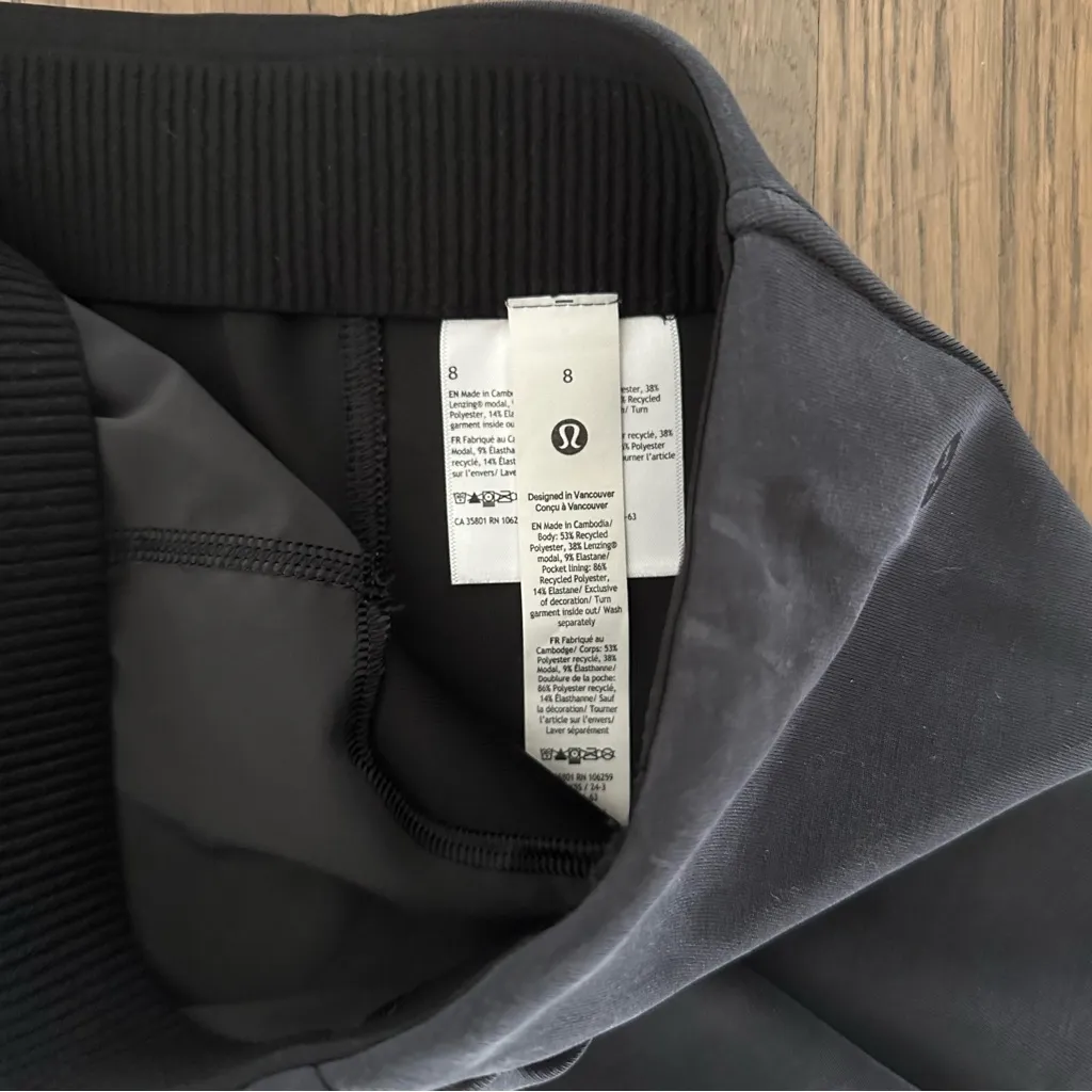 Lululemon Softstreme High-Rise Midi Pencil Pockets Skirt in Soft Black Size 8 - Image 6