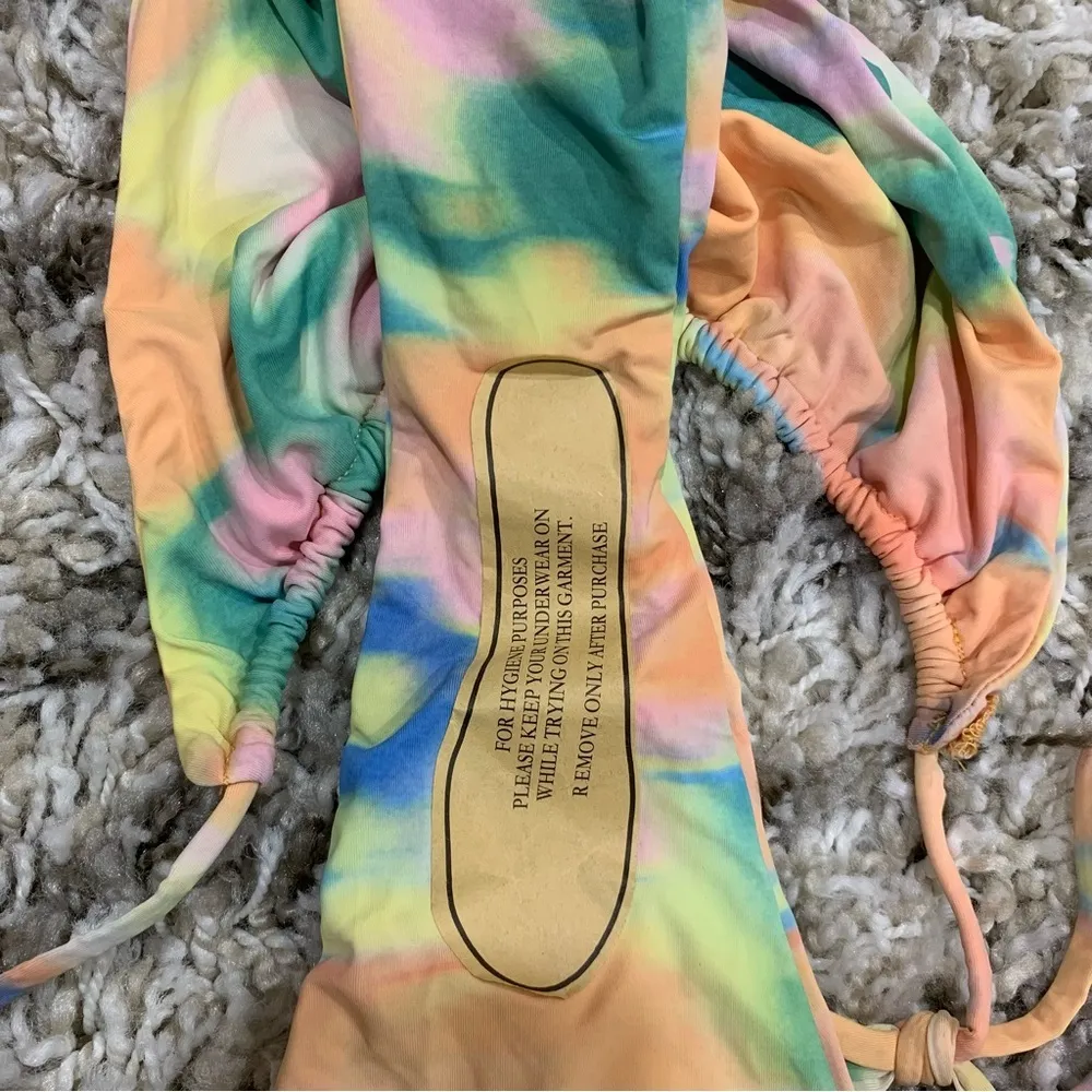 Princess Polly  Tie Dye Pattern Swim Bottoms - Size 18 - Image 5