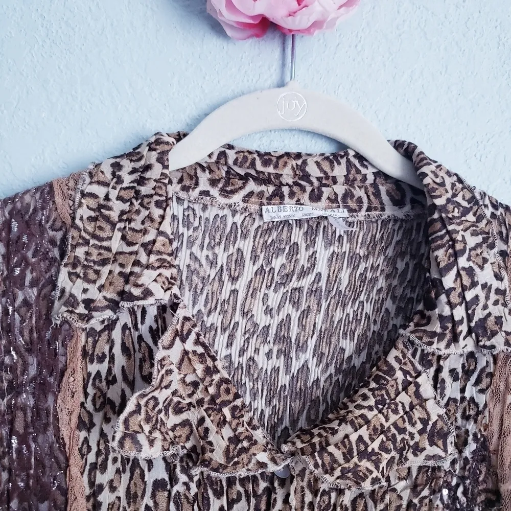 Alberto Makali Plisse Leopard Print Buttondown Lace Embroidered Blouse - Image 6
