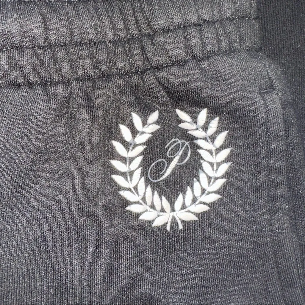 VS PINK Everyday Fleece High Waisted Flare Sweatpants! - Image 2