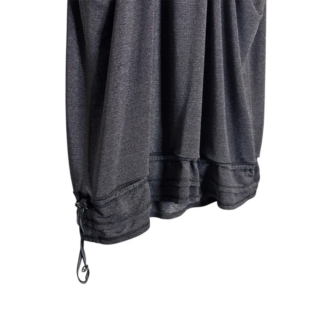 Women’s Lululemon gray black Run Back On Track tank top size 8 - Image 8