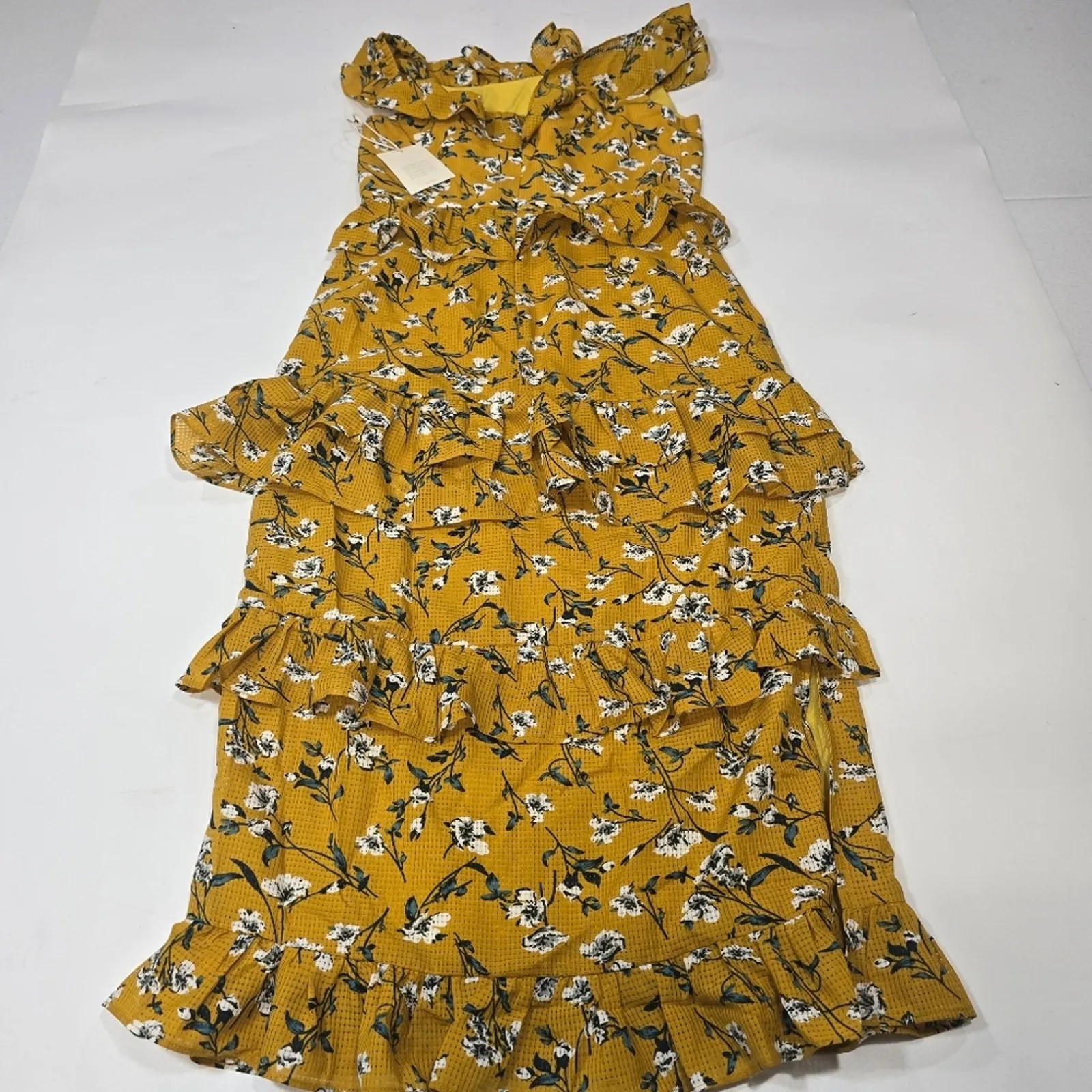 Tularosa Lily Dress in Yellow Dolly Floral Small - Image 14