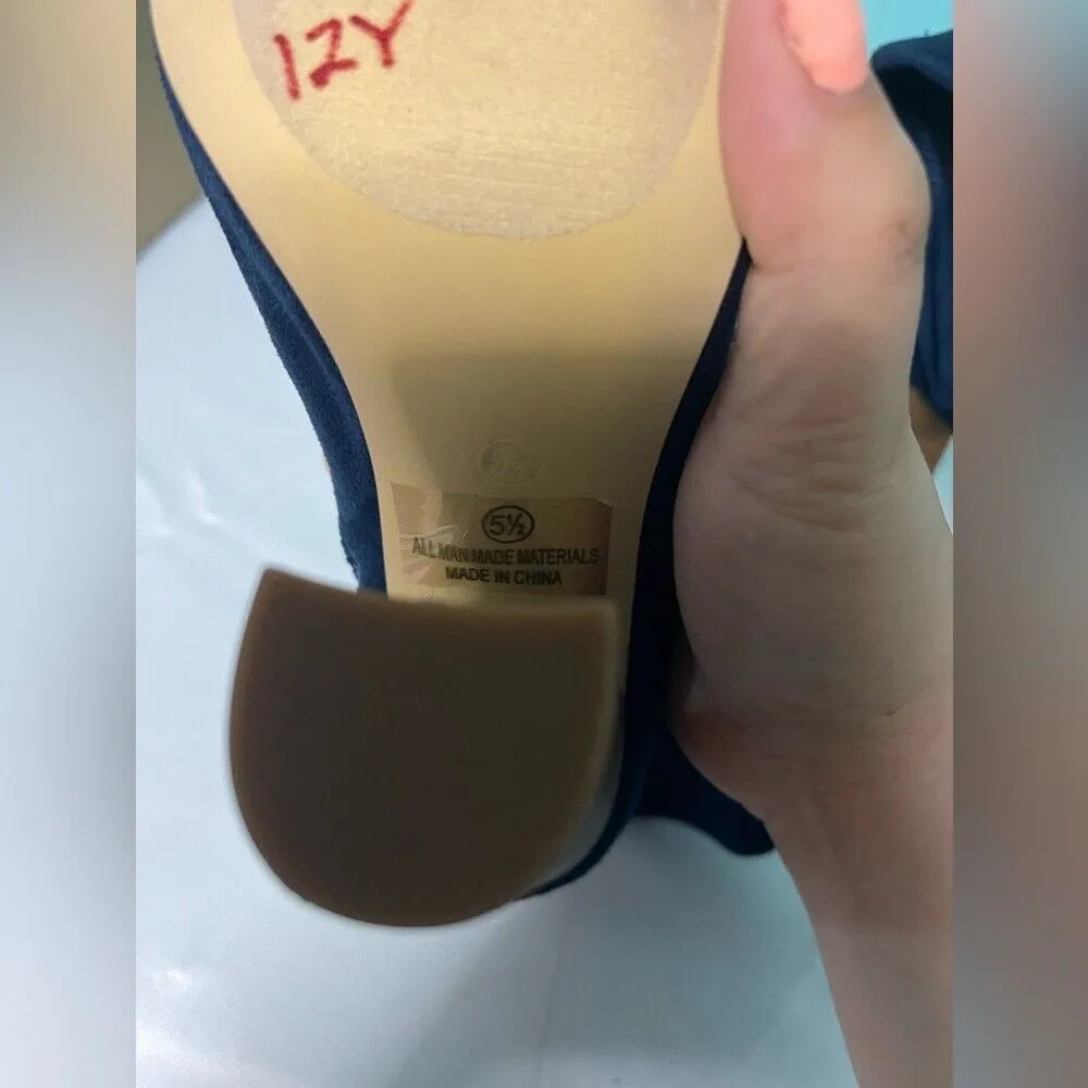 Liliana suede navy blue ankle boots with peek‎ toe size 5 1/2 - Image 2