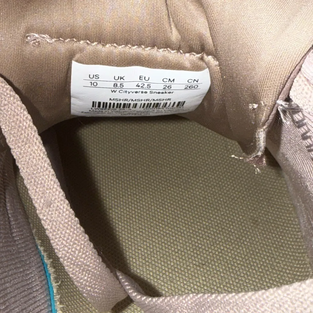 Lululemon Womens Cityverse Sneaker in Mushroom - Worn Once! - Image 8