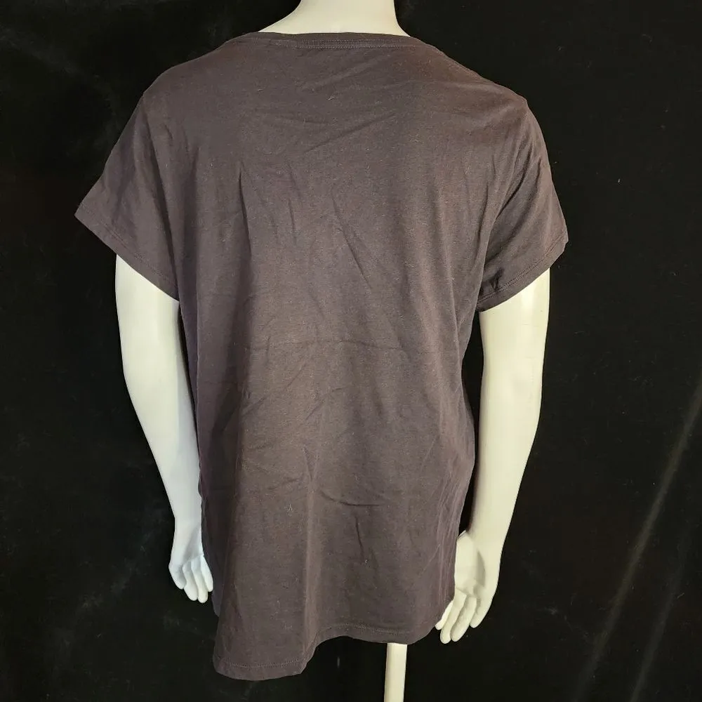 Levi's Black & Red Short Sleeve Tee Shirt (XL) - Image 5