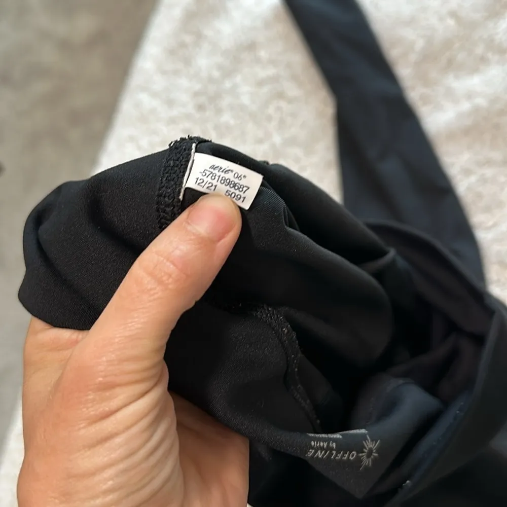 Offline By Aerie Women's M Classic Soft Ankle Leggings Black Minimalist Lounge - Image 10