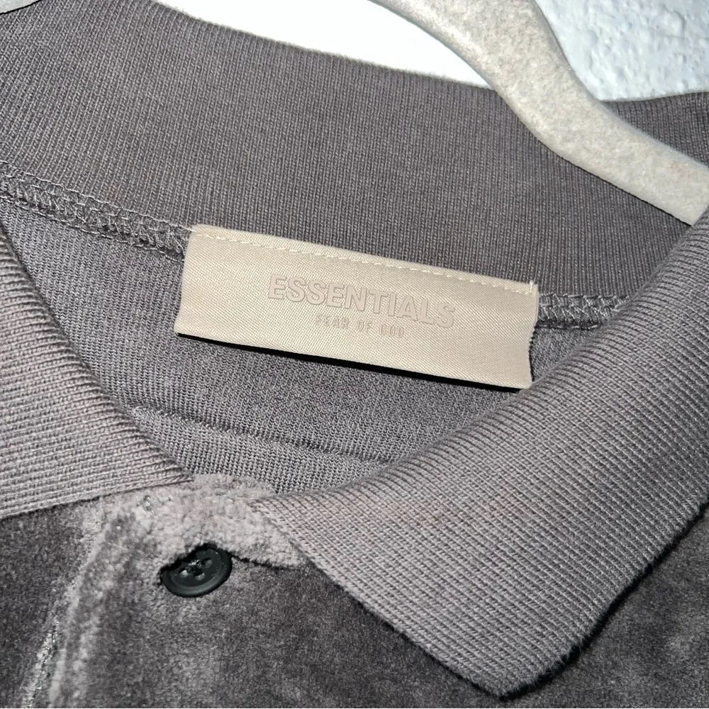 Fear Of God Essentials Women’s Sleeveless Velour Polo In Iron - Image 8