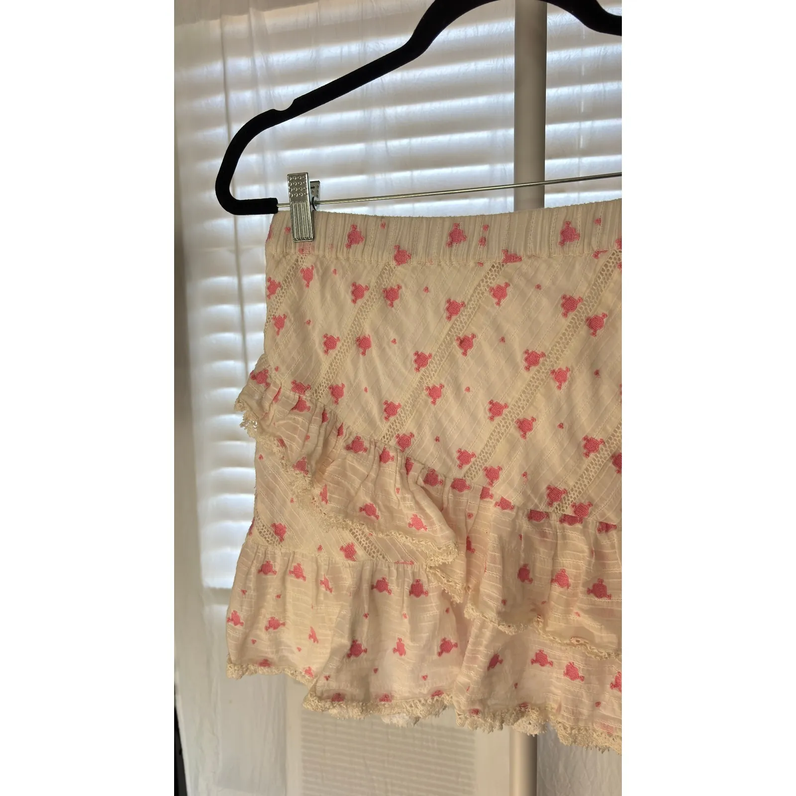 $245 LoveShackFancy Ruffle Mini Skirt Pink Hearts Lace Trim White Cotton L - Image 2