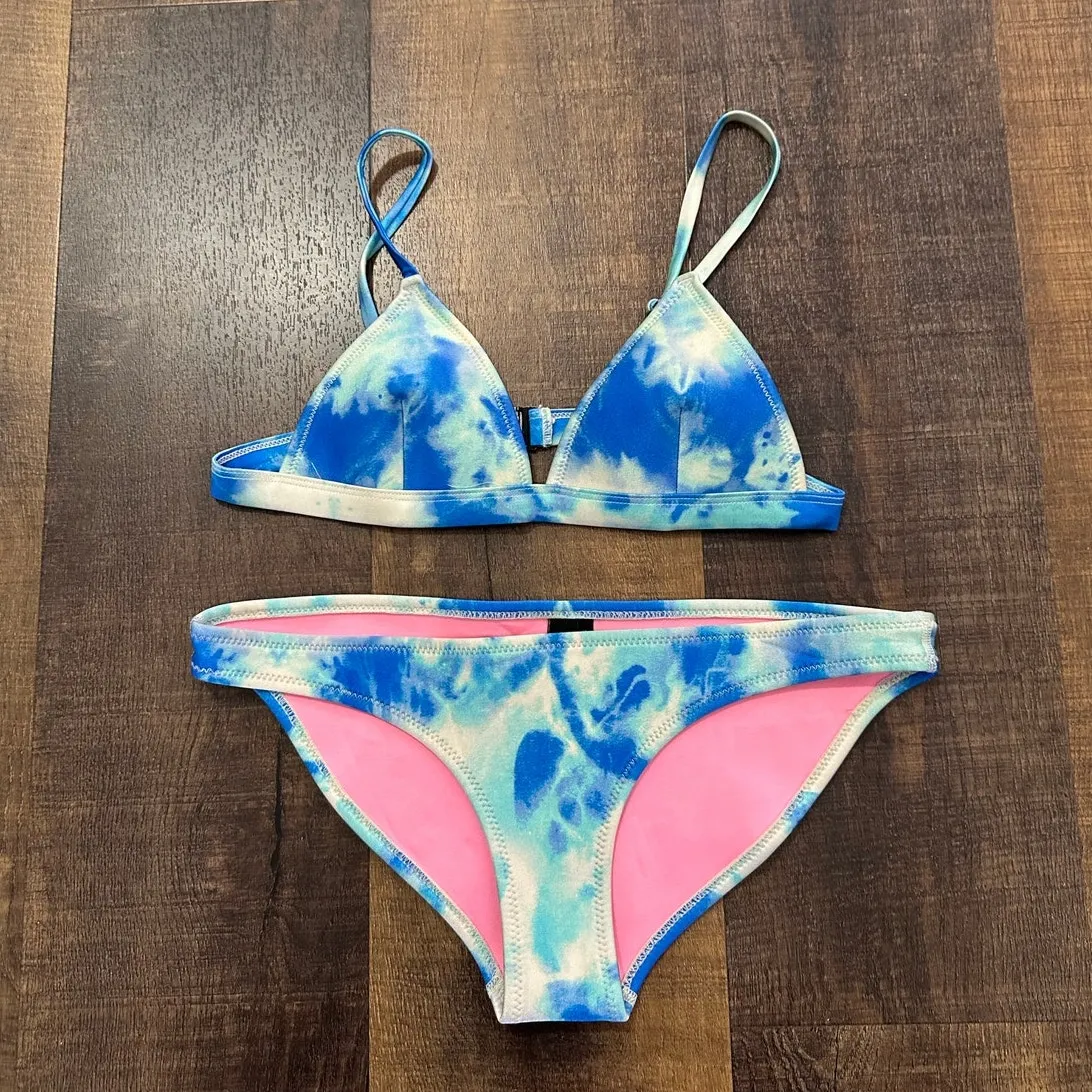 Triangl Blue White Tie Dye Bikini Set Women’s Swimwear Size Small - Image 2