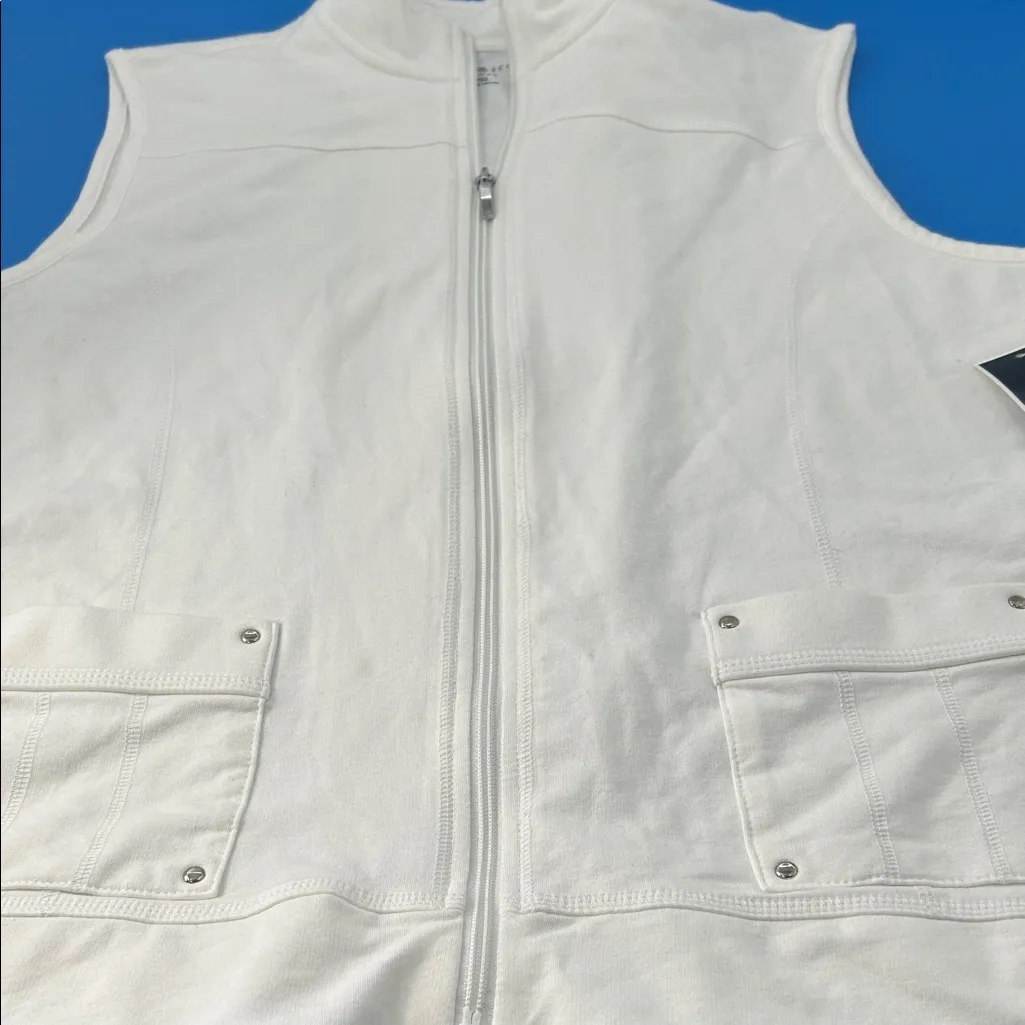Karen Scott White Vest - Image 10