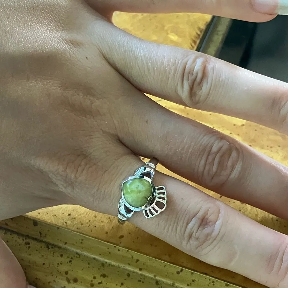 Natural Connemara Marble Sterling Silver Claddagh Ring Size 10 - Image 4