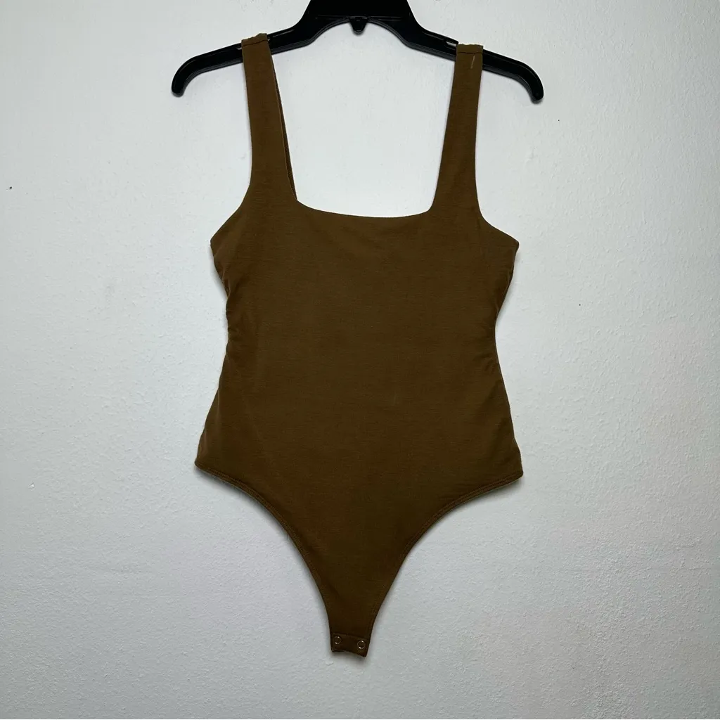 Good American Modern Scuba Brown Light Mocha Bodysuit - Image 3