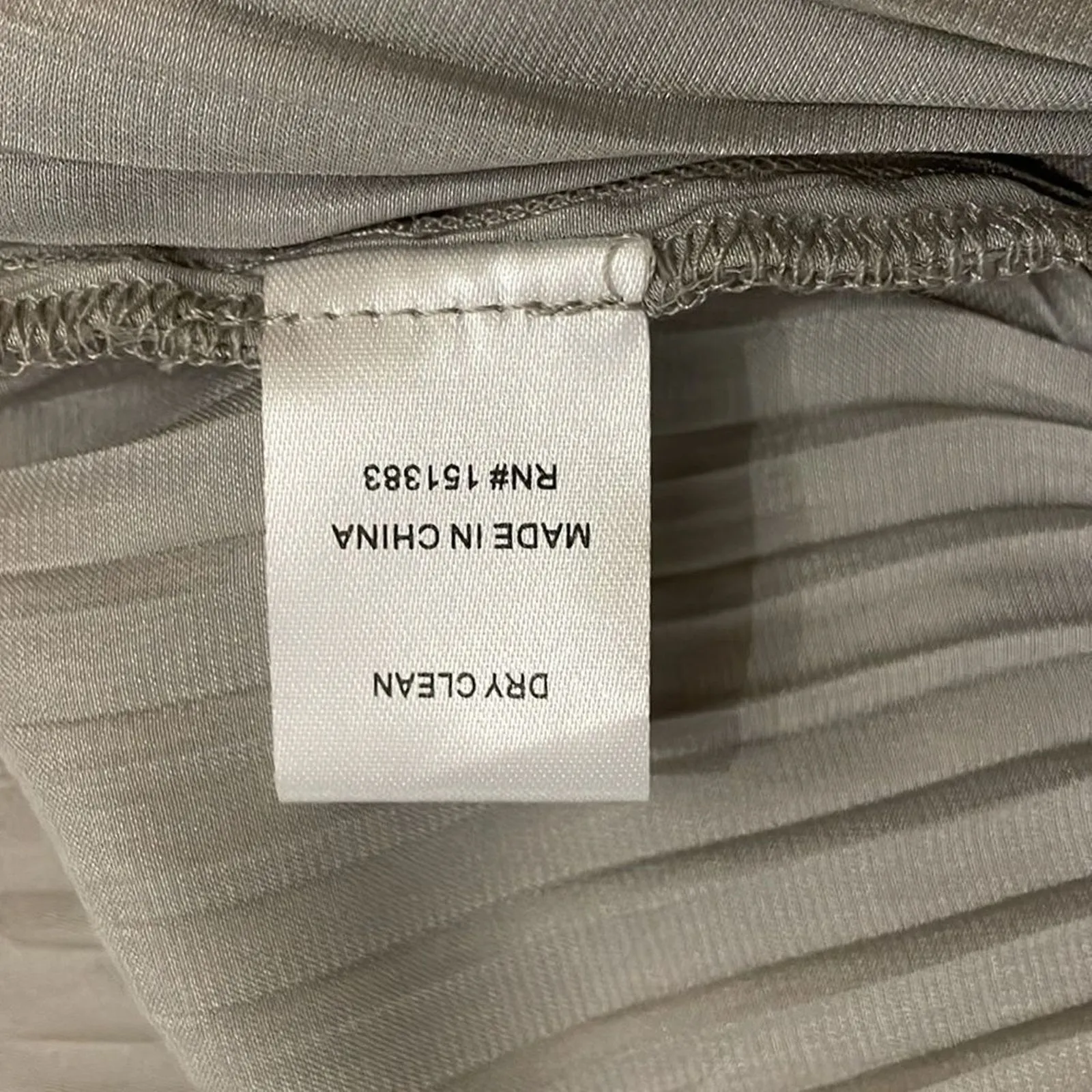 Current Air Gray Split Neck Flutter Sleeve Smocked Dress Womens Medium 1990261-1 - Image 10