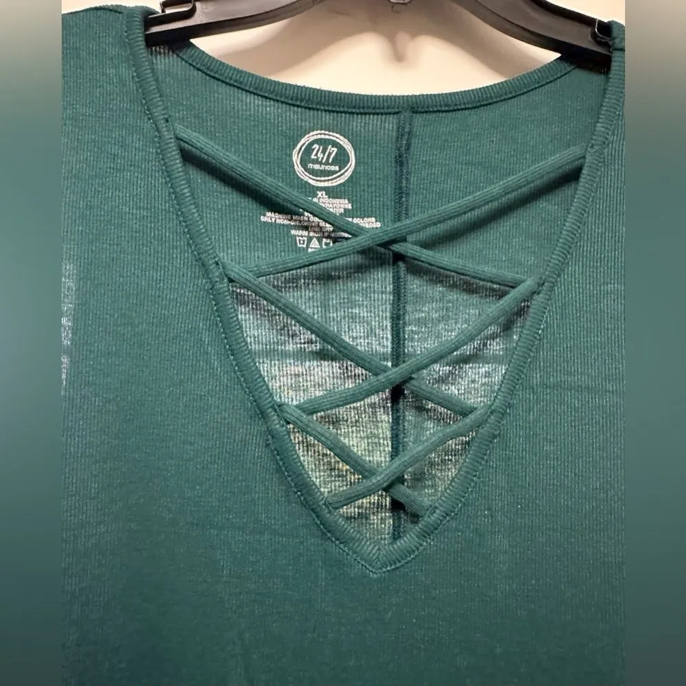 Maurices 24/7 Lattice Tank. Green Blue Teal Flowy Cutout (639) - Image 3