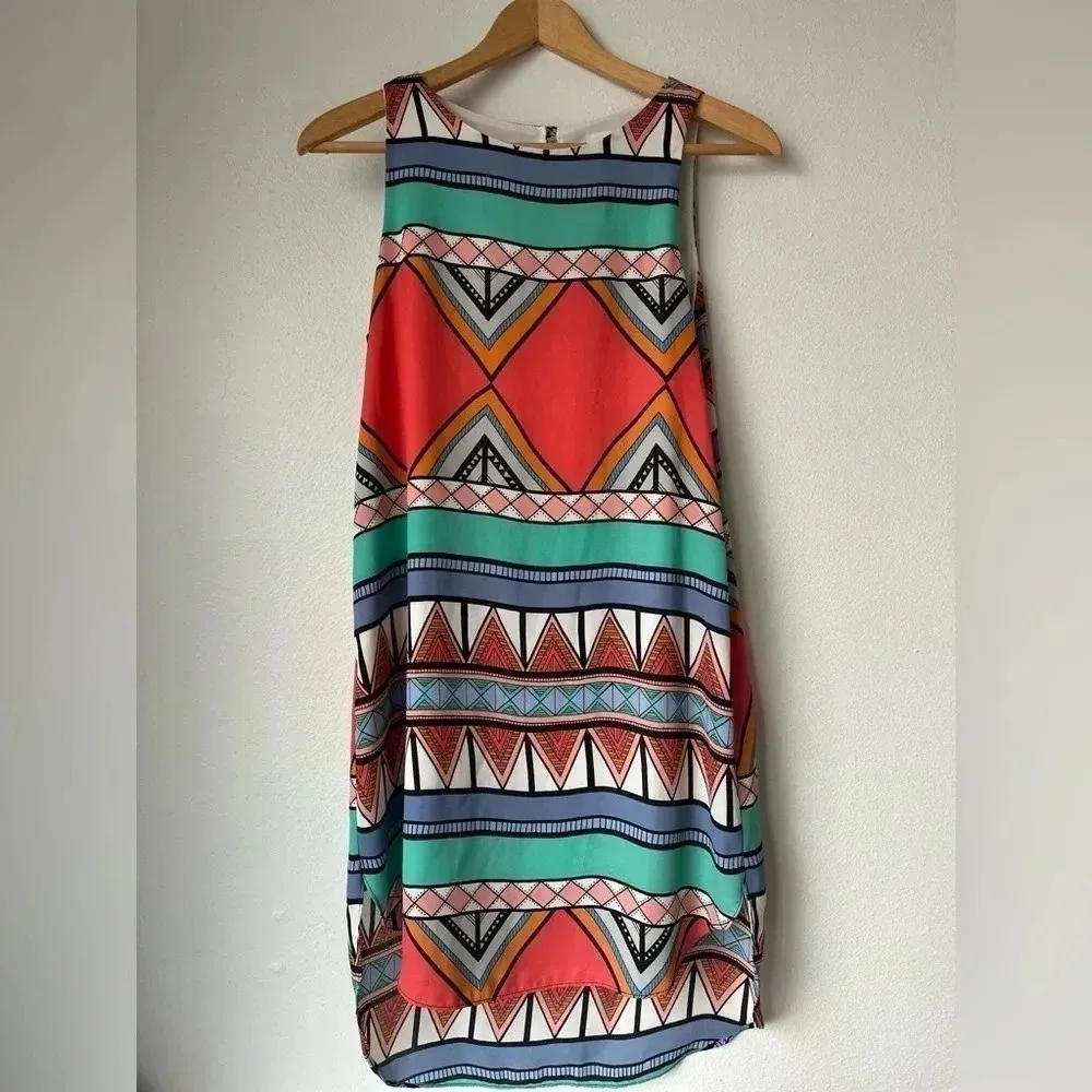 Everly Sleeveless Colorful Geometric Patterned Dress - Image 4