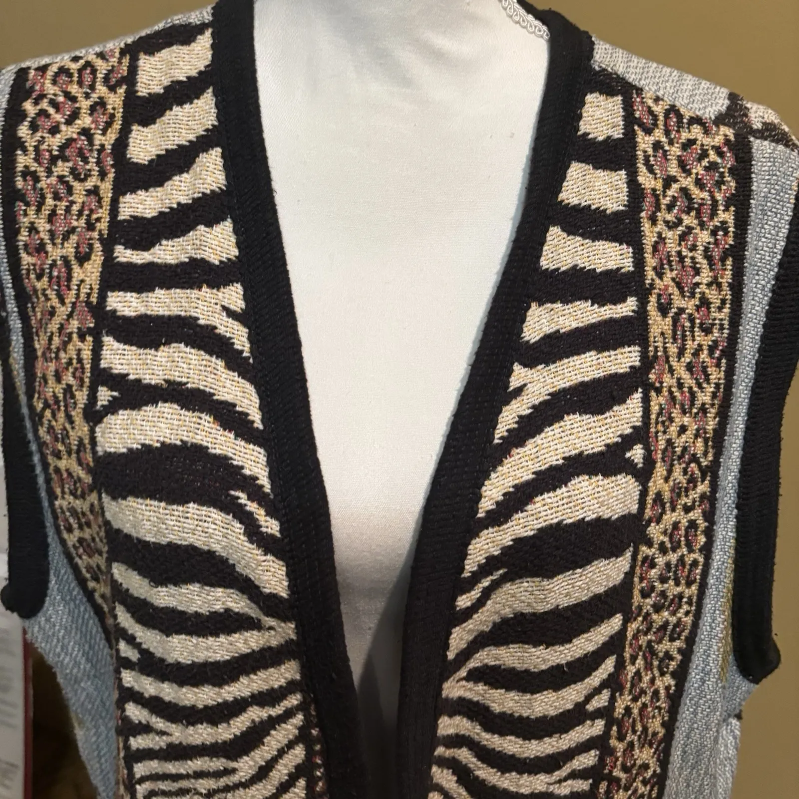 Vintage‎ Safari Animal Print Vest Lions Giraffes Zebra Leopard Tapestry Knit XL - Image 3