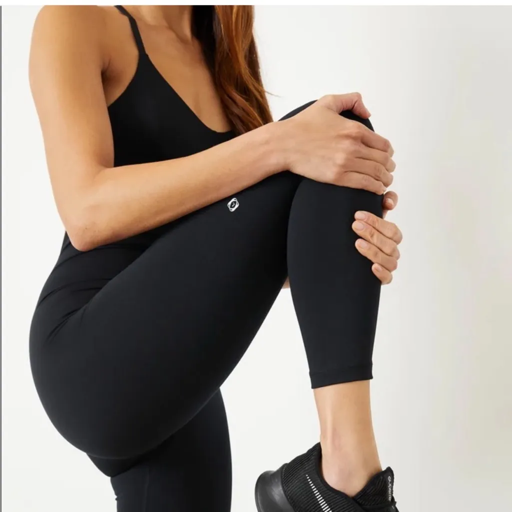 Le Ore Positano Catsuit Jumpsuit Revolve Black Size Small - Image 4