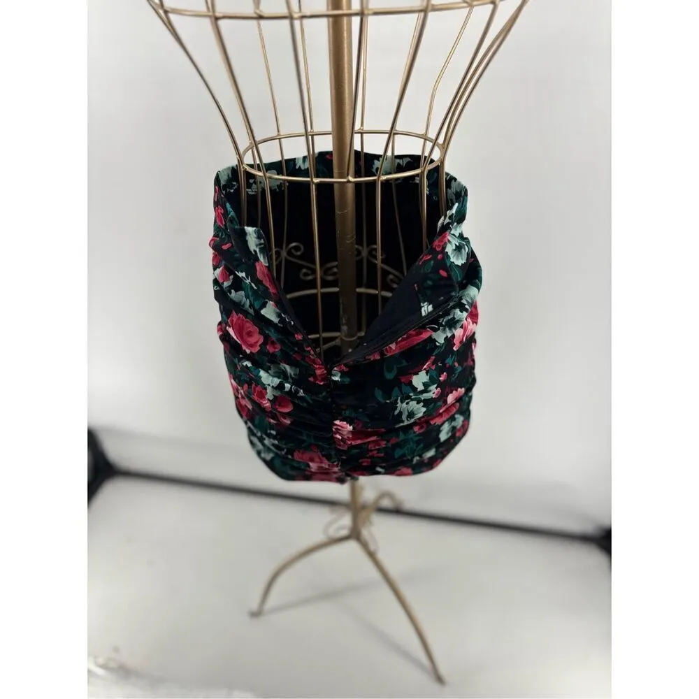 Stradivarius Womens Black Floral Mini Skirt Ruched Detail Size XS - Image 7