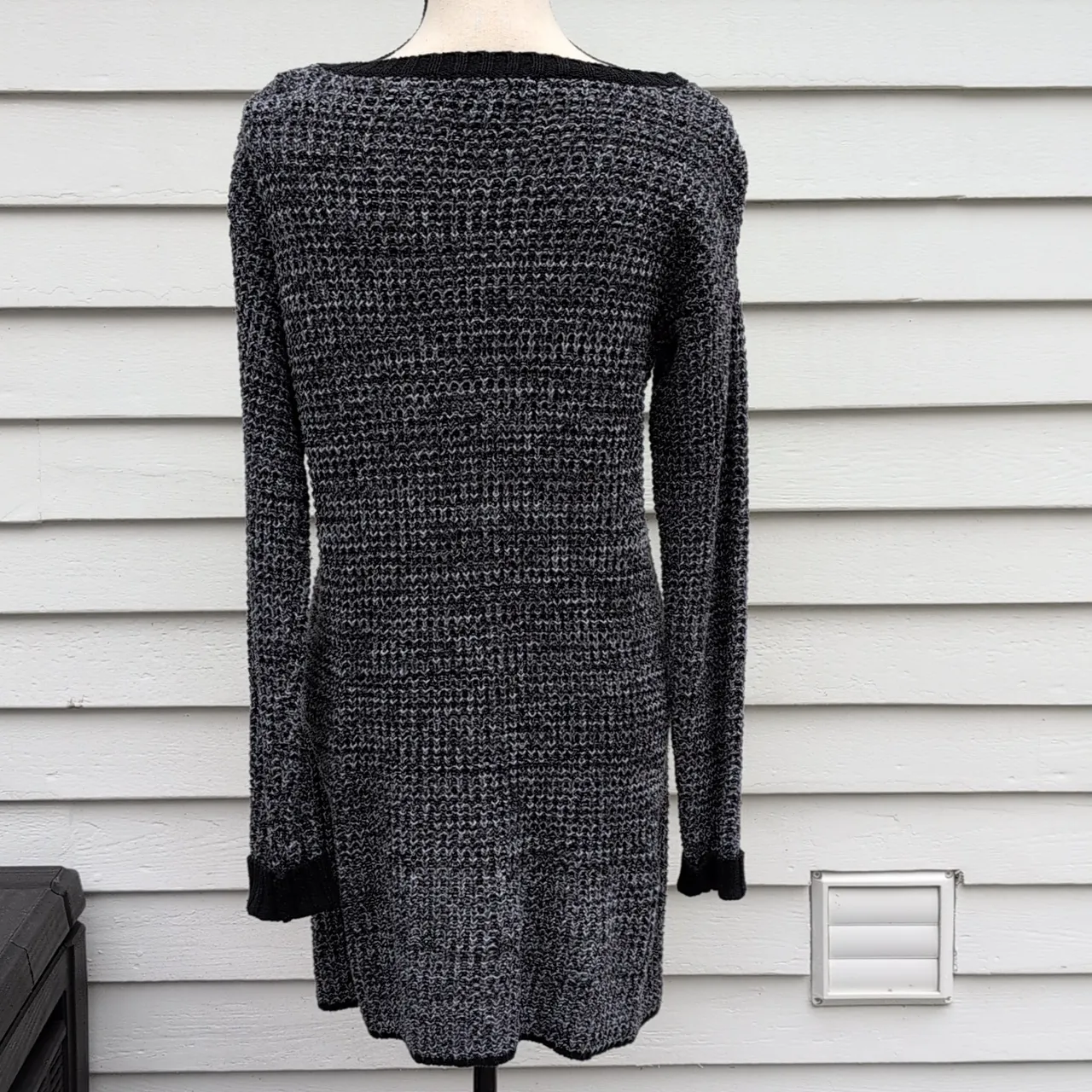 Kaisely Black and Gray Knit Tunic Sweater - Image 5
