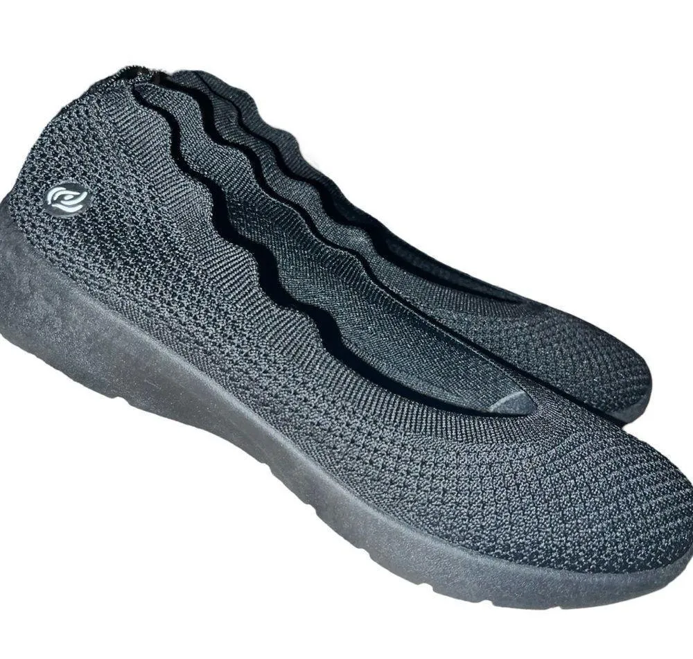 Exhale cute comfy breathable slip ons! New Black Size 10 - Image 3