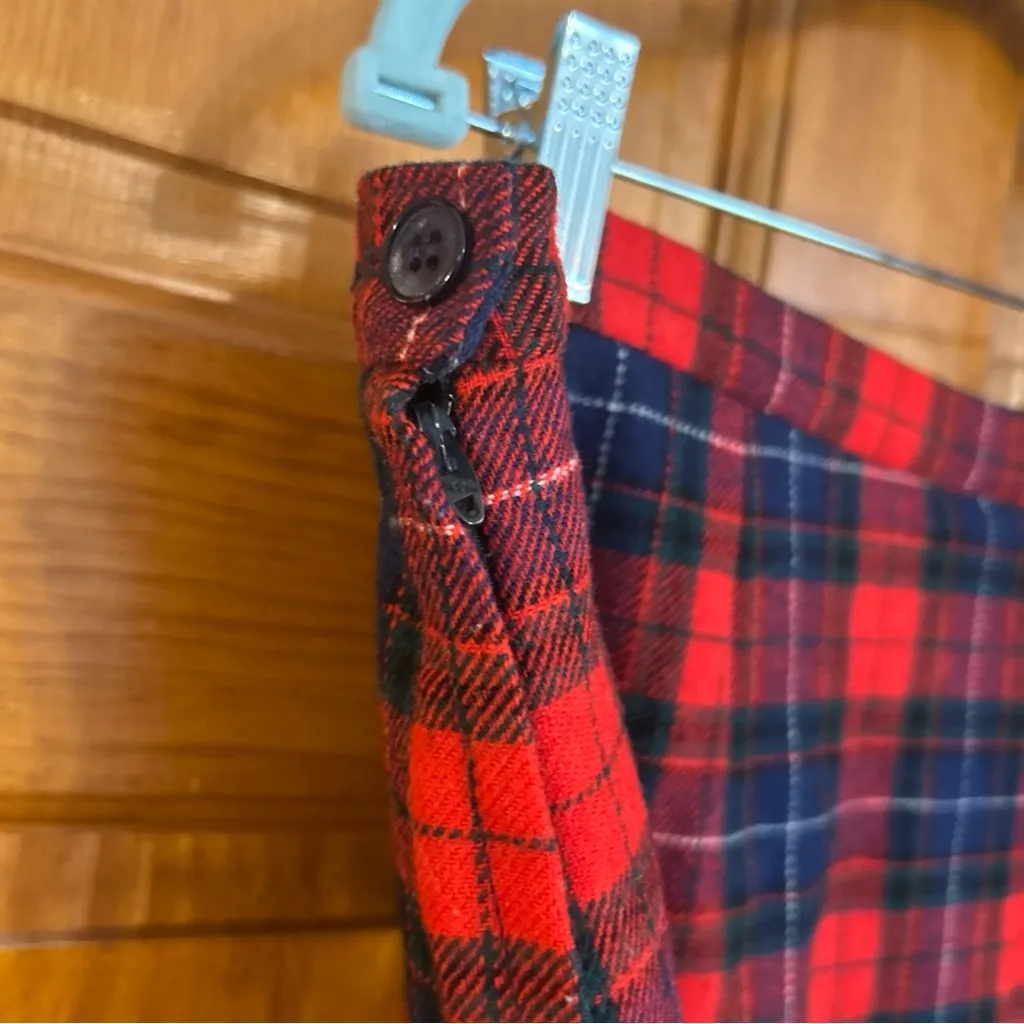 Pendleton Vintage Red Plaid Tartan Skirt 100% Virgin Wool Side Zip Sz 36-EUC - Image 4
