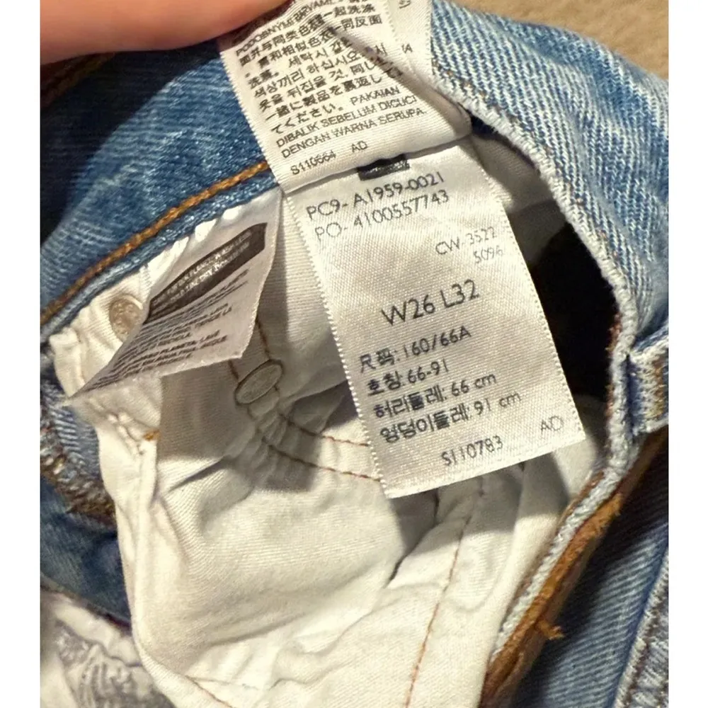 Levi 501 Jeans - Image 5