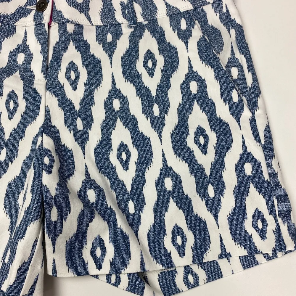 Isaac Mizrahi New York Dotty Print Short NWT 10 - Image 6