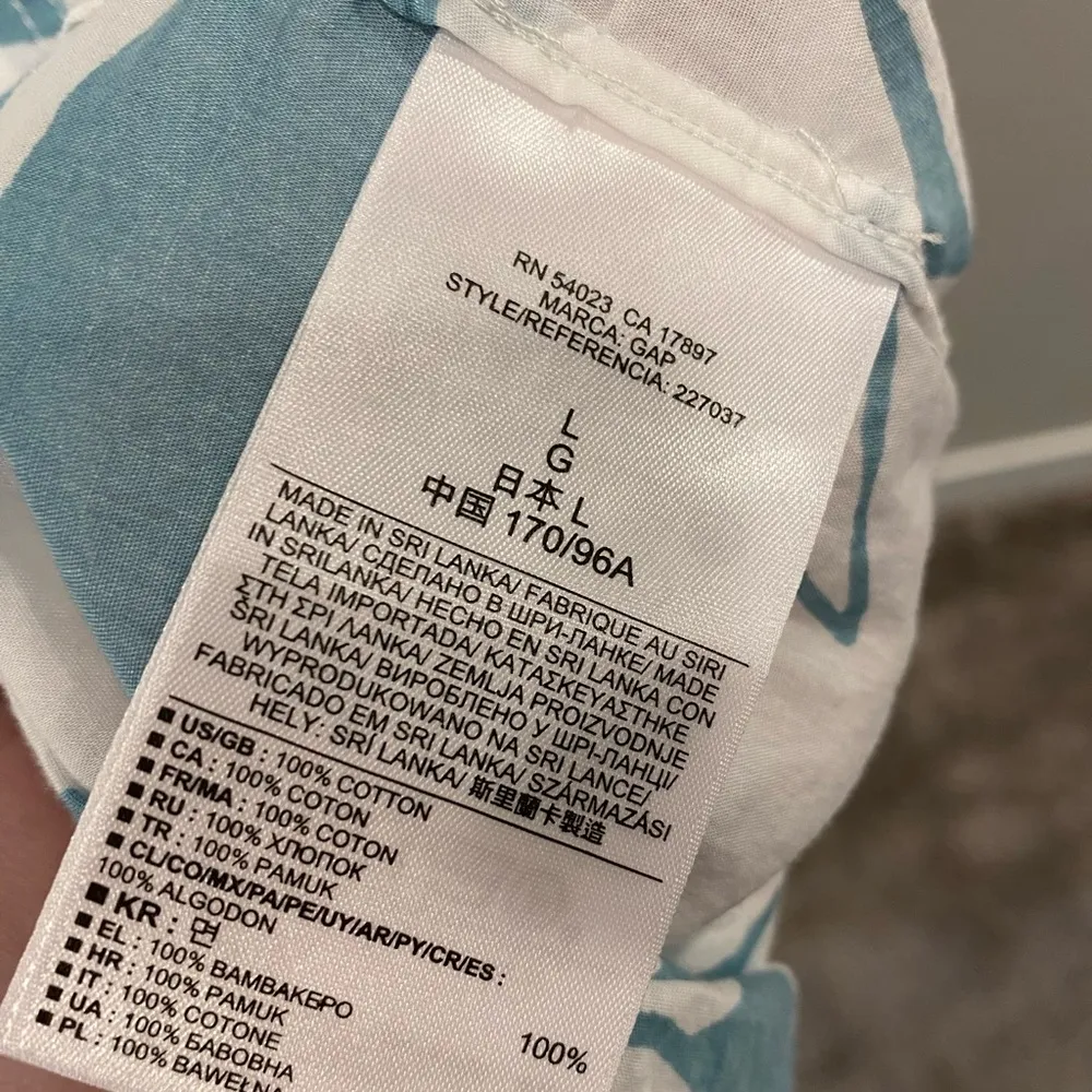 GAP 100% Cotton Long Tab Sleeve Floral Top - Image 4