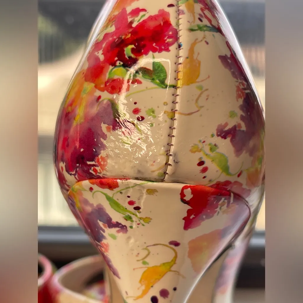 Elle Vibrant Floral Dorsay Peep-Toe Heels - Image 7