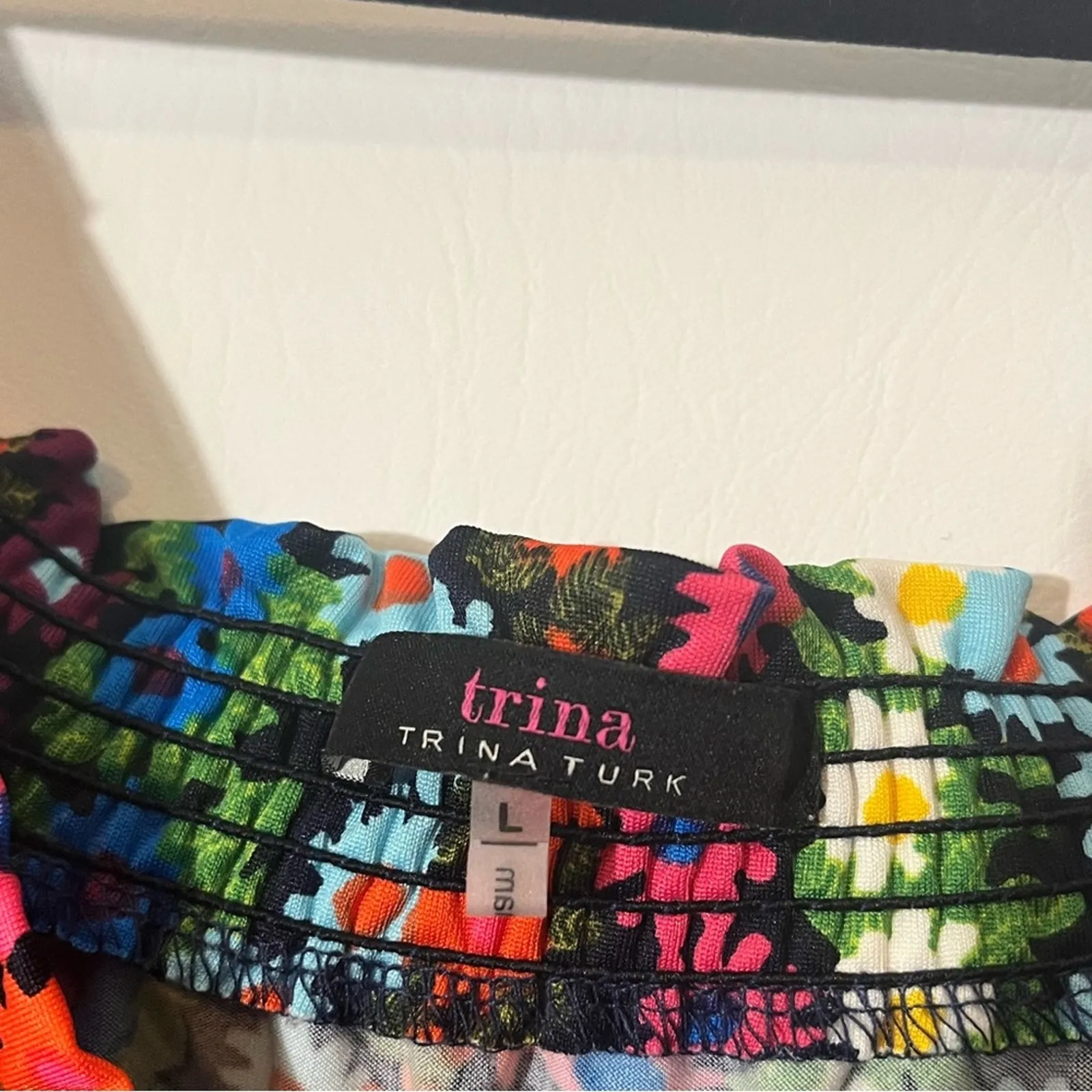 Trina Turk Multi Color Floral Off‎ Shoulder Tunic/Dress Size Large - Image 8