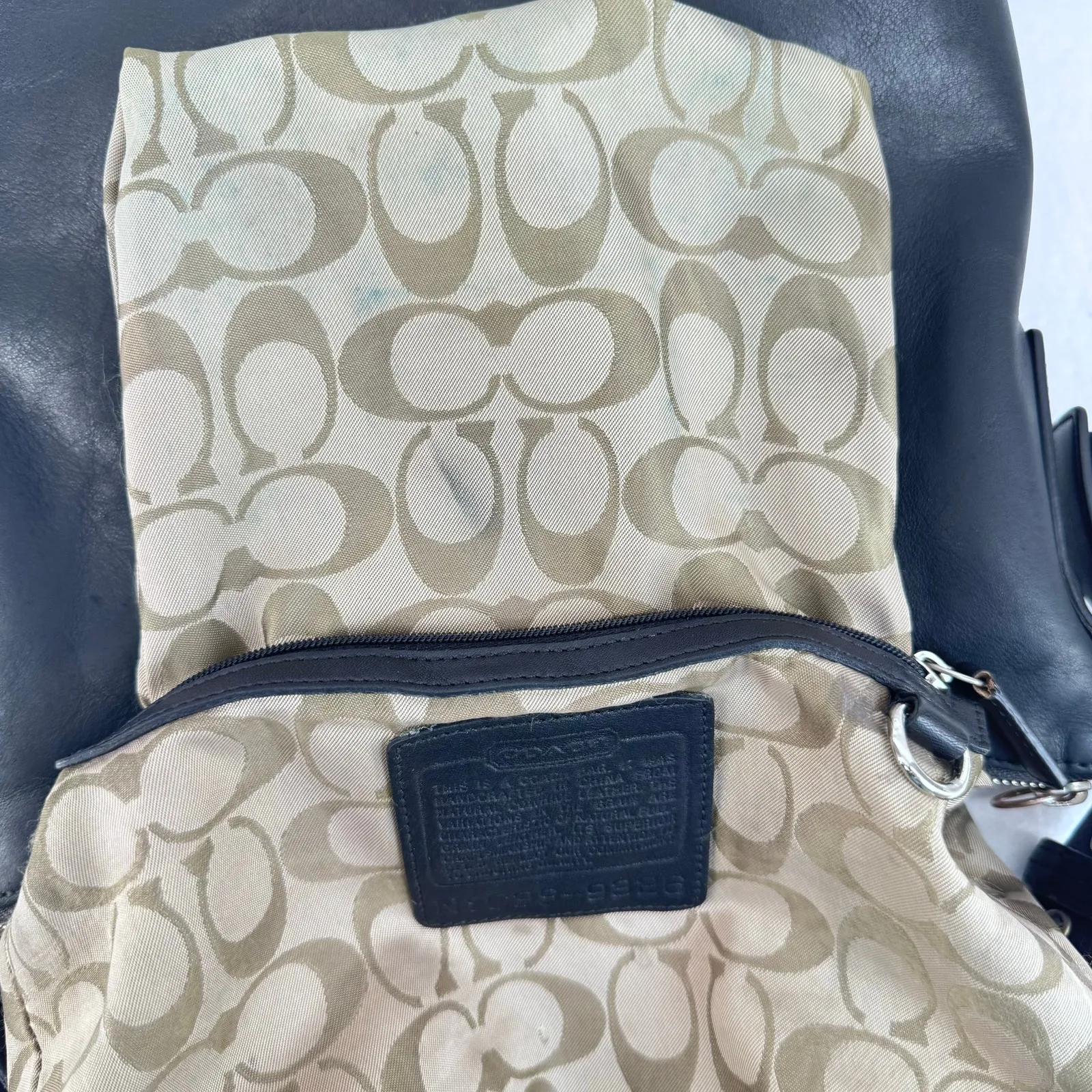 Coach Legacy Slim Duffle 9326 Black Leather Crossbody Shoulder Bag Vintage Y2K - Image 9